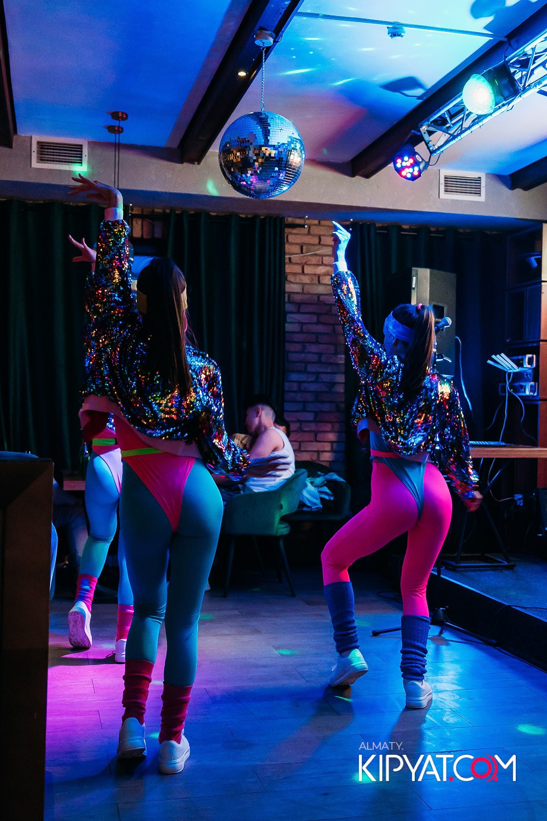 ПИНТА НА ГОГОЛЯ. КИПЯТКОМ АЛМАТЫ!