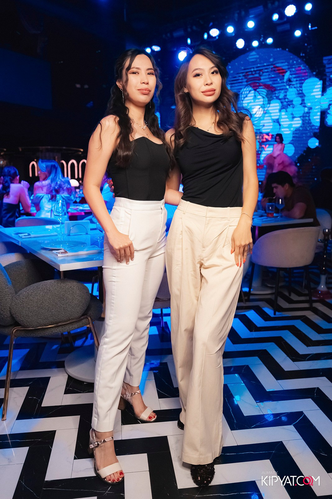 QUЕЕN. КИПЯТКОМ АЛМАТЫ!