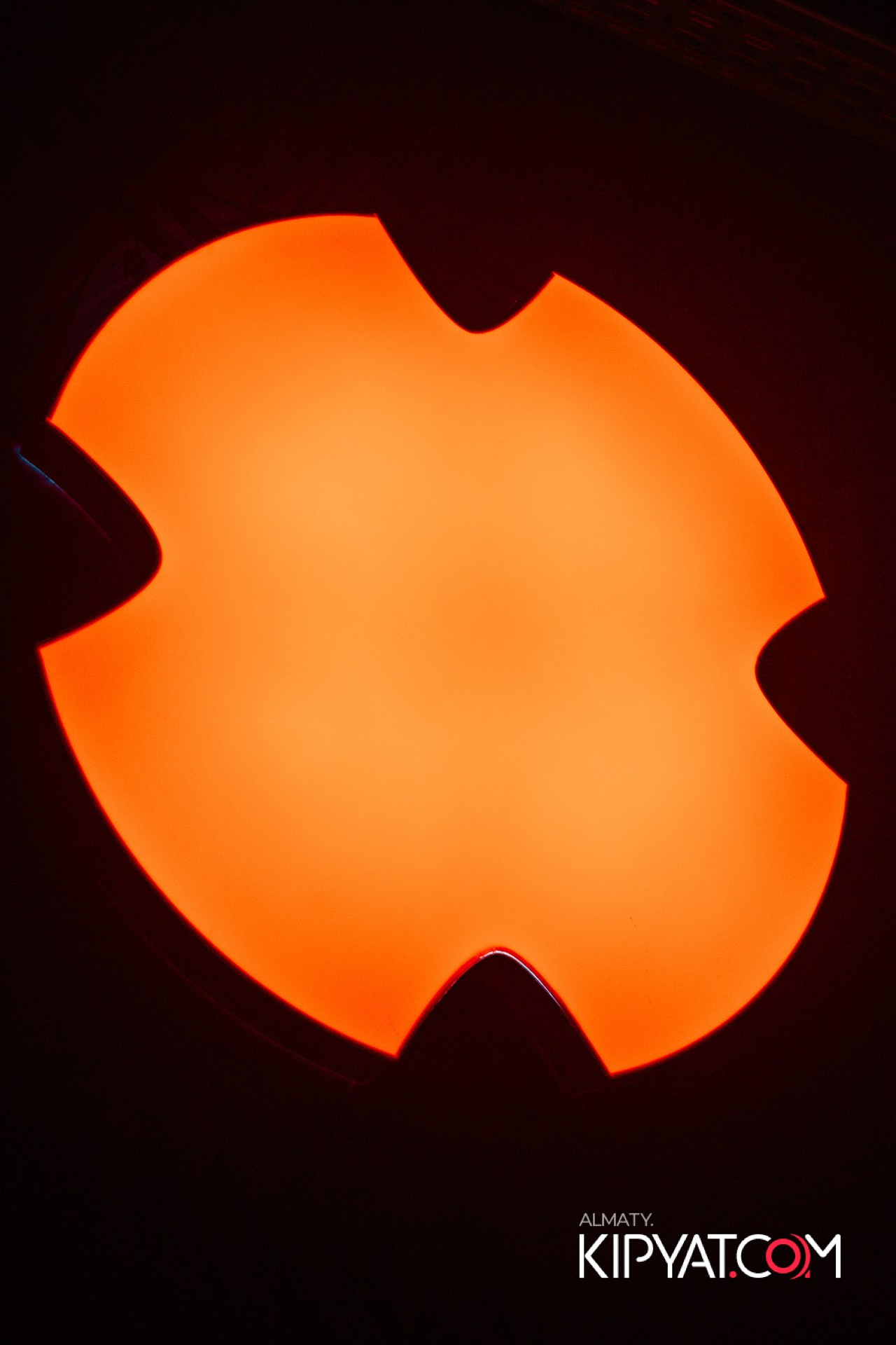 HOOKAH PLACE ALMATY. КИПЯТКОМ АЛМАТЫ!