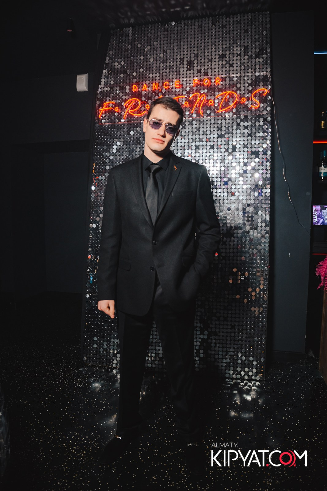 SANTA BARBARA — SPECIAL QUEST МИТЯ ФОМИН. КИПЯТКОМ АЛМАТЫ!