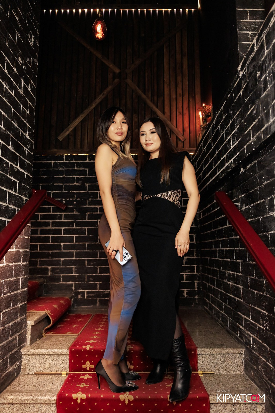 TANGIERS LOUNGE НА САТПАЕВА. КИПЯТКОМ АЛМАТЫ!