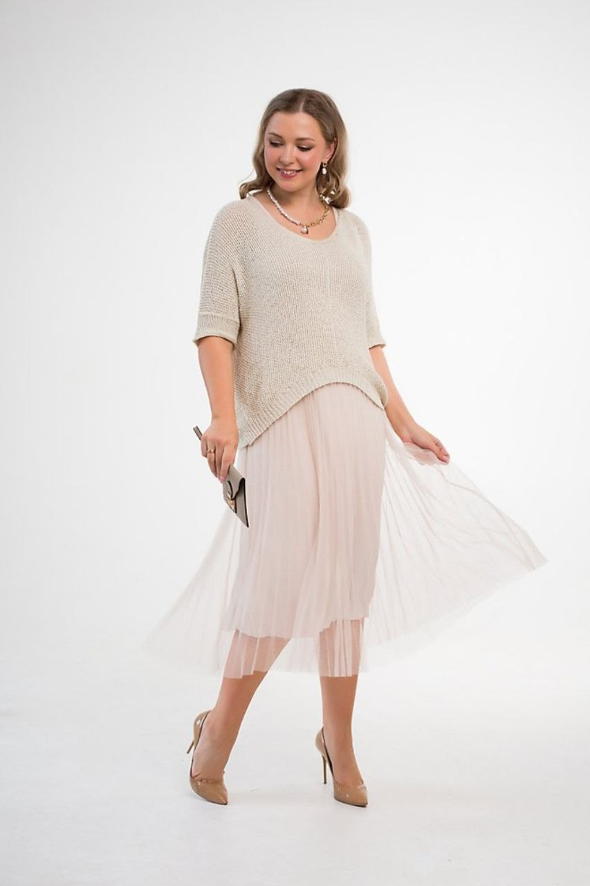 Кристина, 48-50 р-р, 177 рост. KED Production — продакшн из СПб. Создаём фото, видео и контент, который помогает брендам и селлерам продавать больше