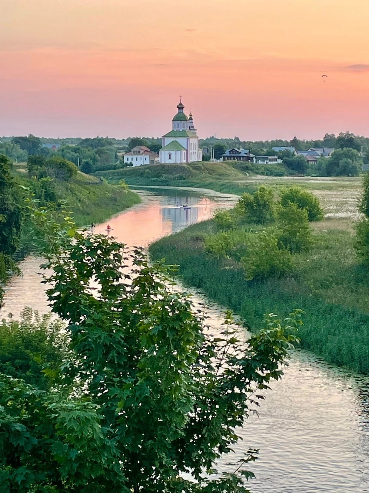 И розовый закат, и теплый вечер…, Открытая, Мария Кочурова, Москва