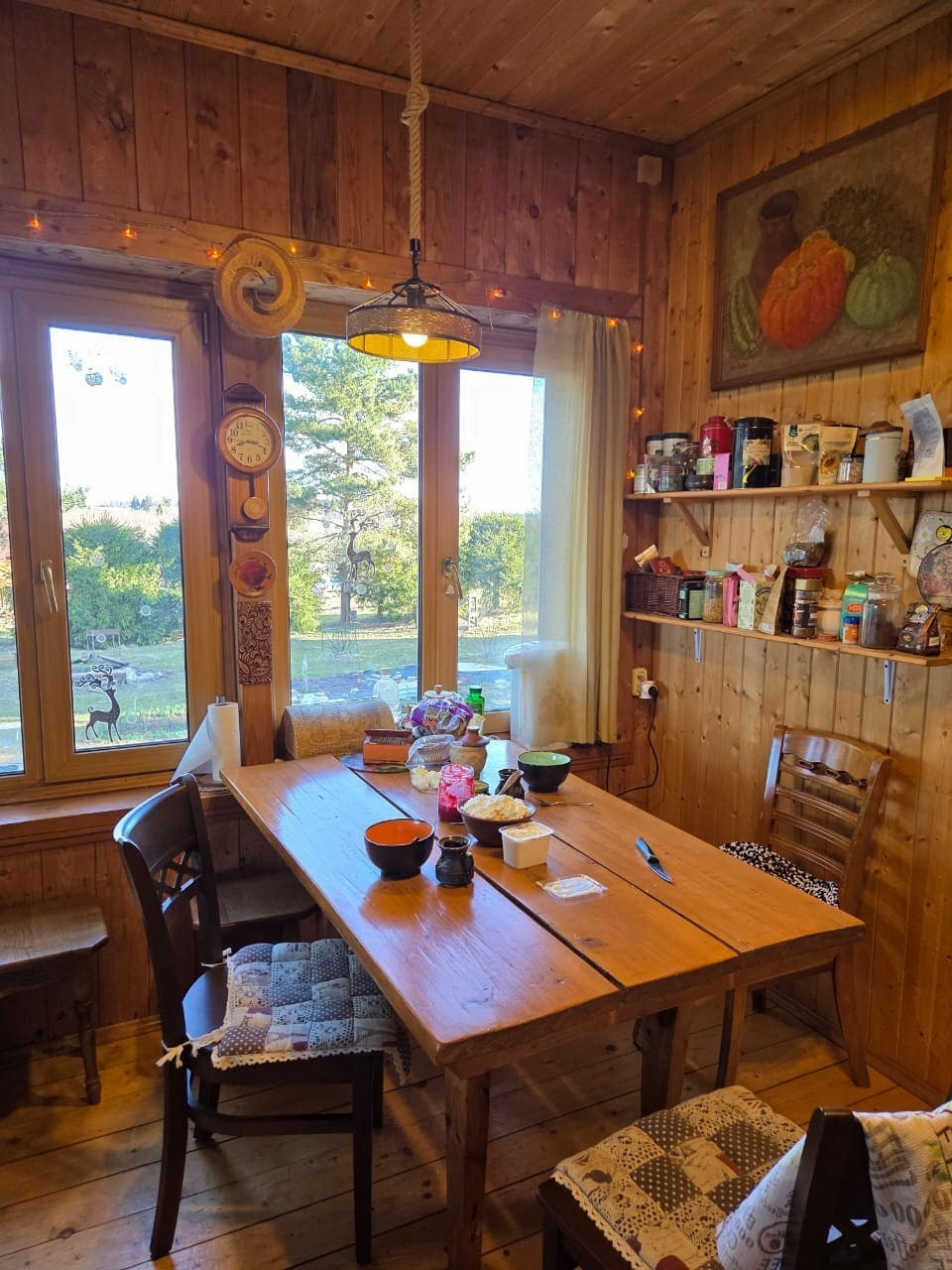 Территория экофермы Марии Гиппенрейтер. Эко отель Подмосковье. Эко отдых в Подмосковье в эко-отеле Марии Гиппенрейтер