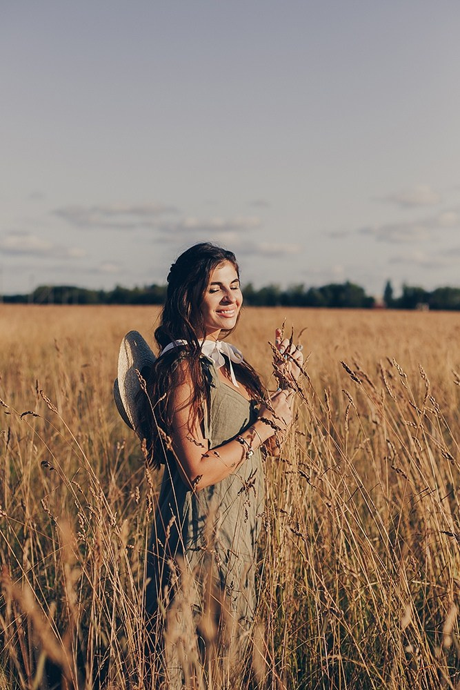 Семейная фотосессия в полях. Фотограф Евгения Мальцева, Архангельск