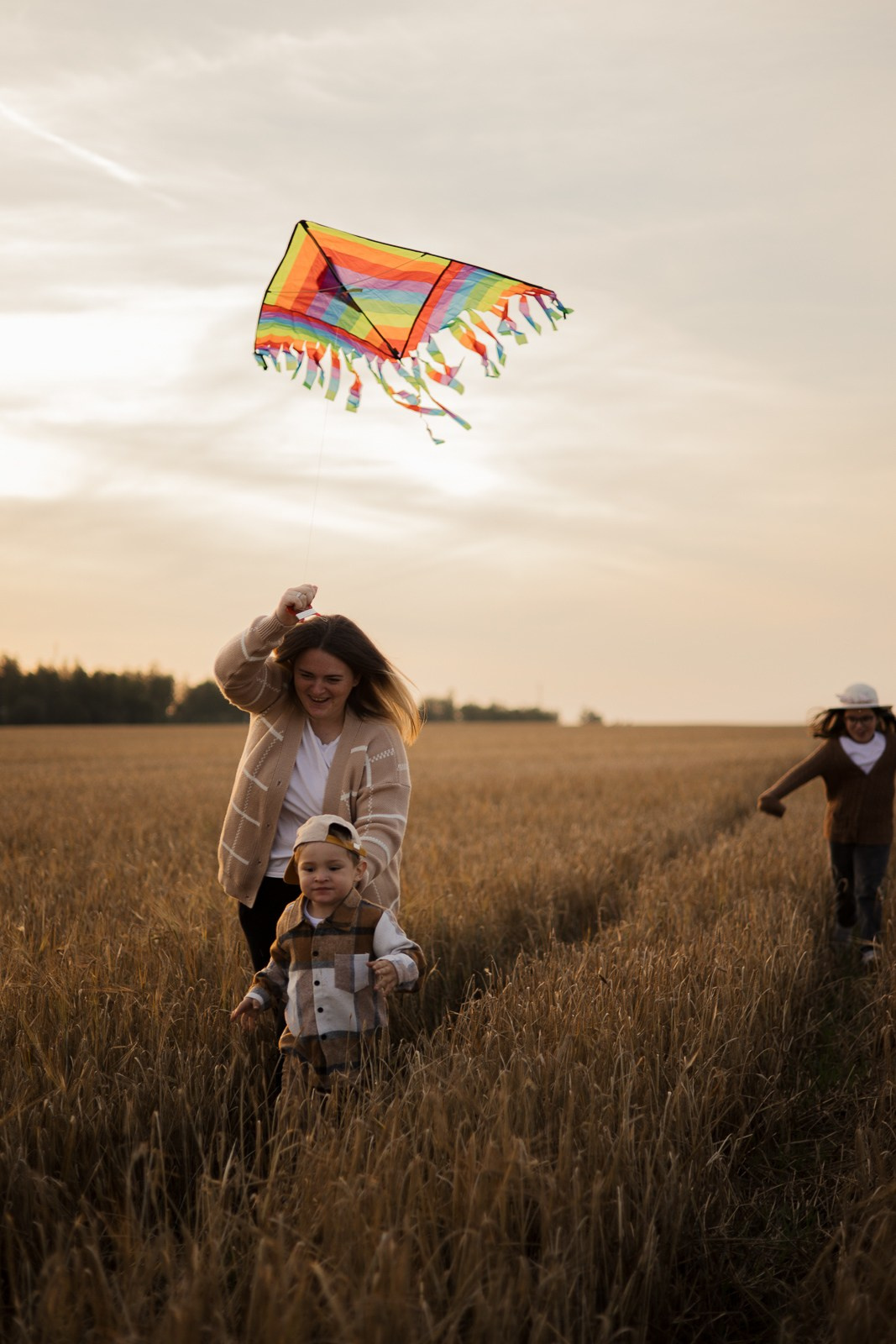 Семья в поле. Фотограф в Москве и Домодедово Ирина Коростелева