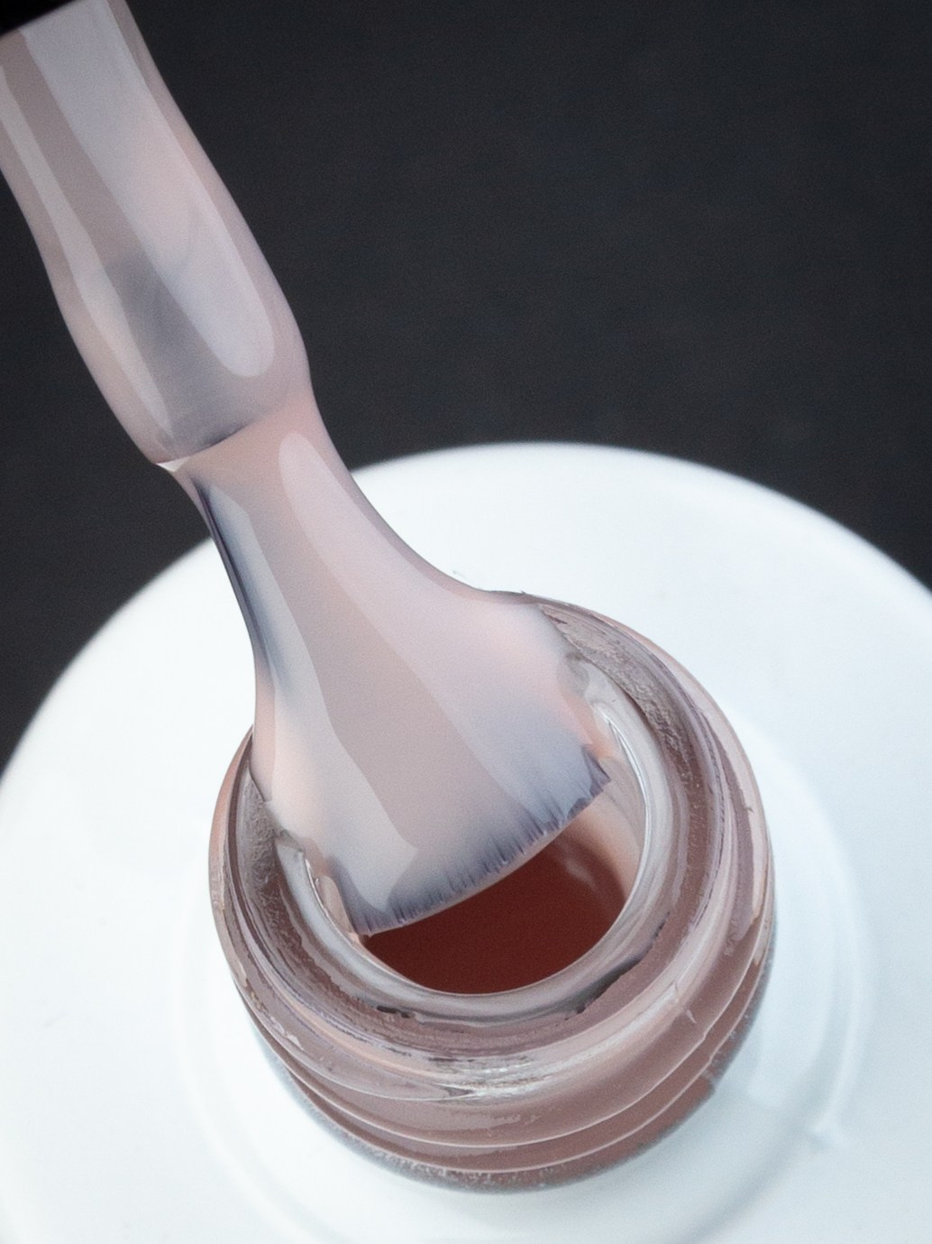 Kira на чёрном. Александр Стряпунин — предметный фотограф в Улан-Удэ