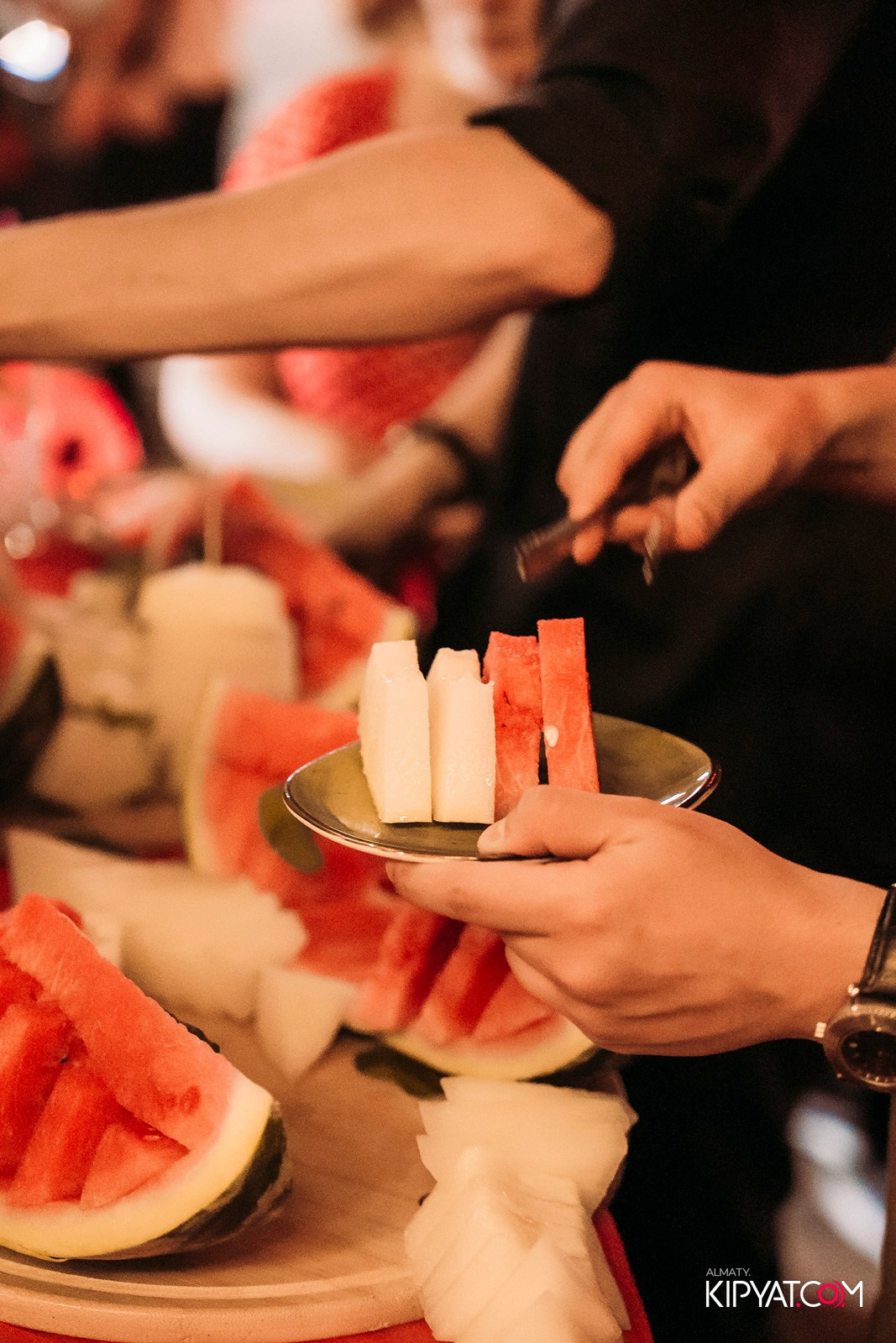 OLOVO BAR НА ДОСТЫК. КИПЯТКОМ АЛМАТЫ!