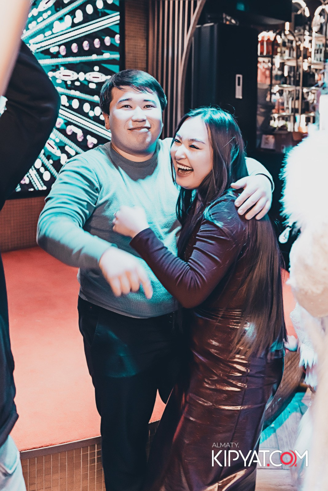 ЗАЯ, НА БИС. КИПЯТКОМ АЛМАТЫ! Фотосъемка мероприятий в Алматы