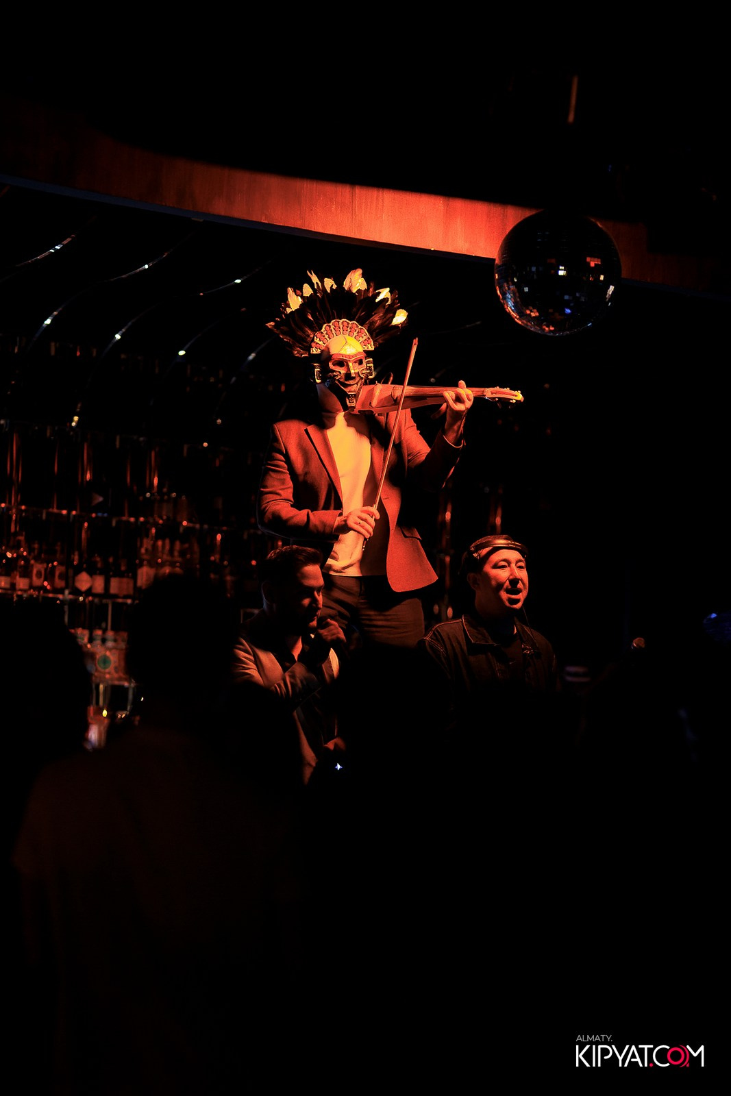 MOOD KARAOKE & TERRACE. КИПЯТКОМ АЛМАТЫ!