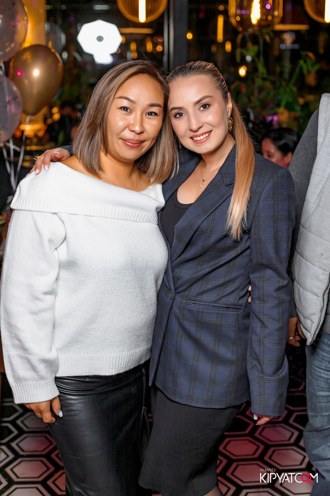 NOODLES BIRTHDAY. КИПЯТКОМ АЛМАТЫ!