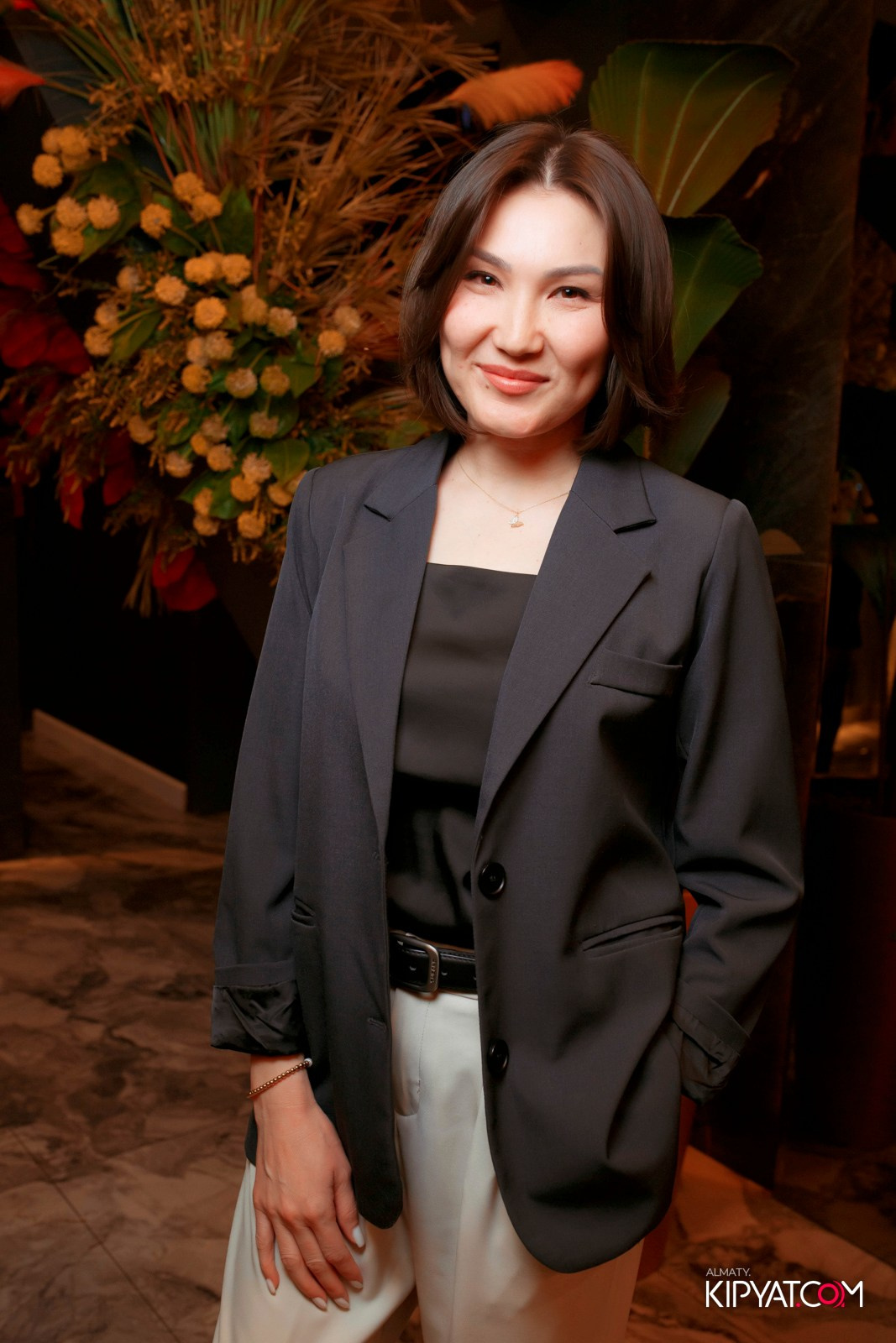 БАР ПАНАЕХАЛИ НА ДОСТЫК. КИПЯТКОМ АЛМАТЫ! Фотосъемка мероприятий в Алматы