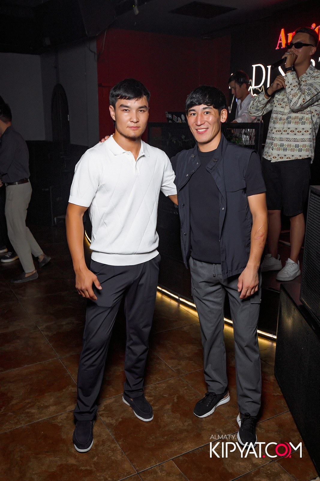 ARAGOSTA. КИПЯТКОМ АЛМАТЫ!