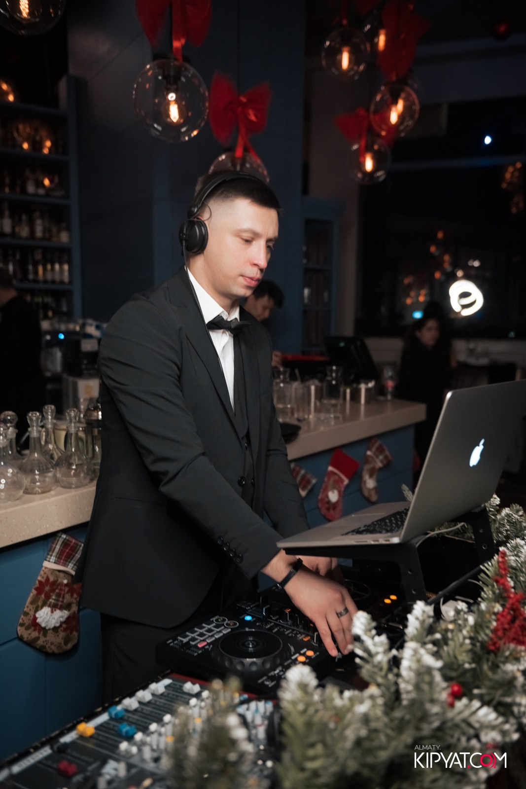 РЕСТОРАН BARFLY. КИПЯТКОМ АЛМАТЫ!