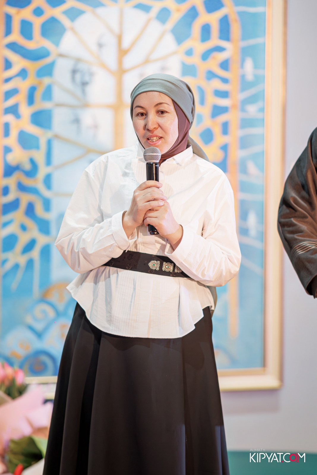 FASHION ПОКАЗ, КАЗАХСКОЙ НАЦИОНАЛЬНОЙ ОДЕЖДЫ. КИПЯТКОМ АЛМАТЫ!