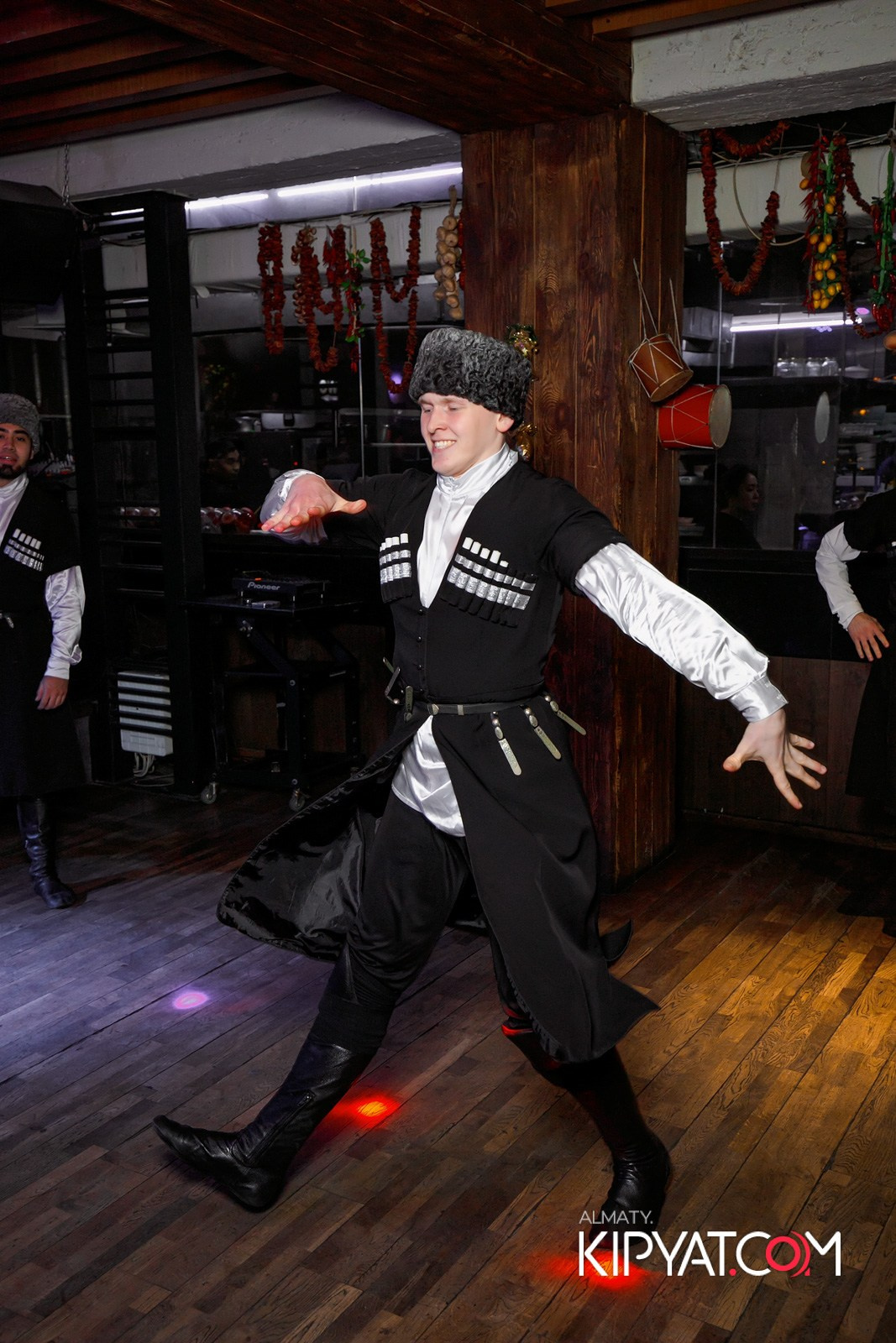 ВАХТАНГУРИ. КИПЯТКОМ АЛМАТЫ!