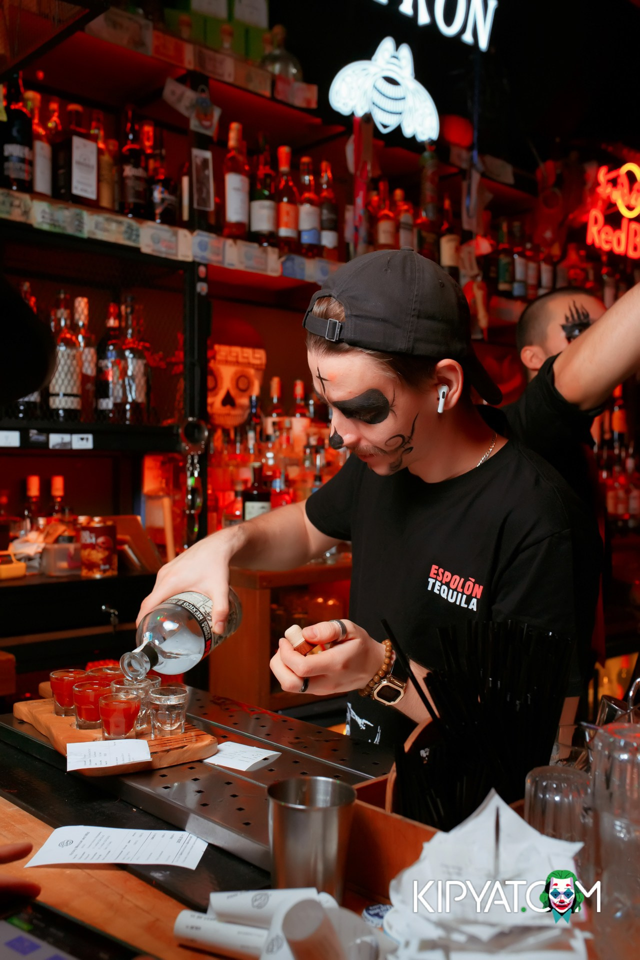 VICTORY AND MEXICAN WILD. КИПЯТКОМ АЛМАТЫ!