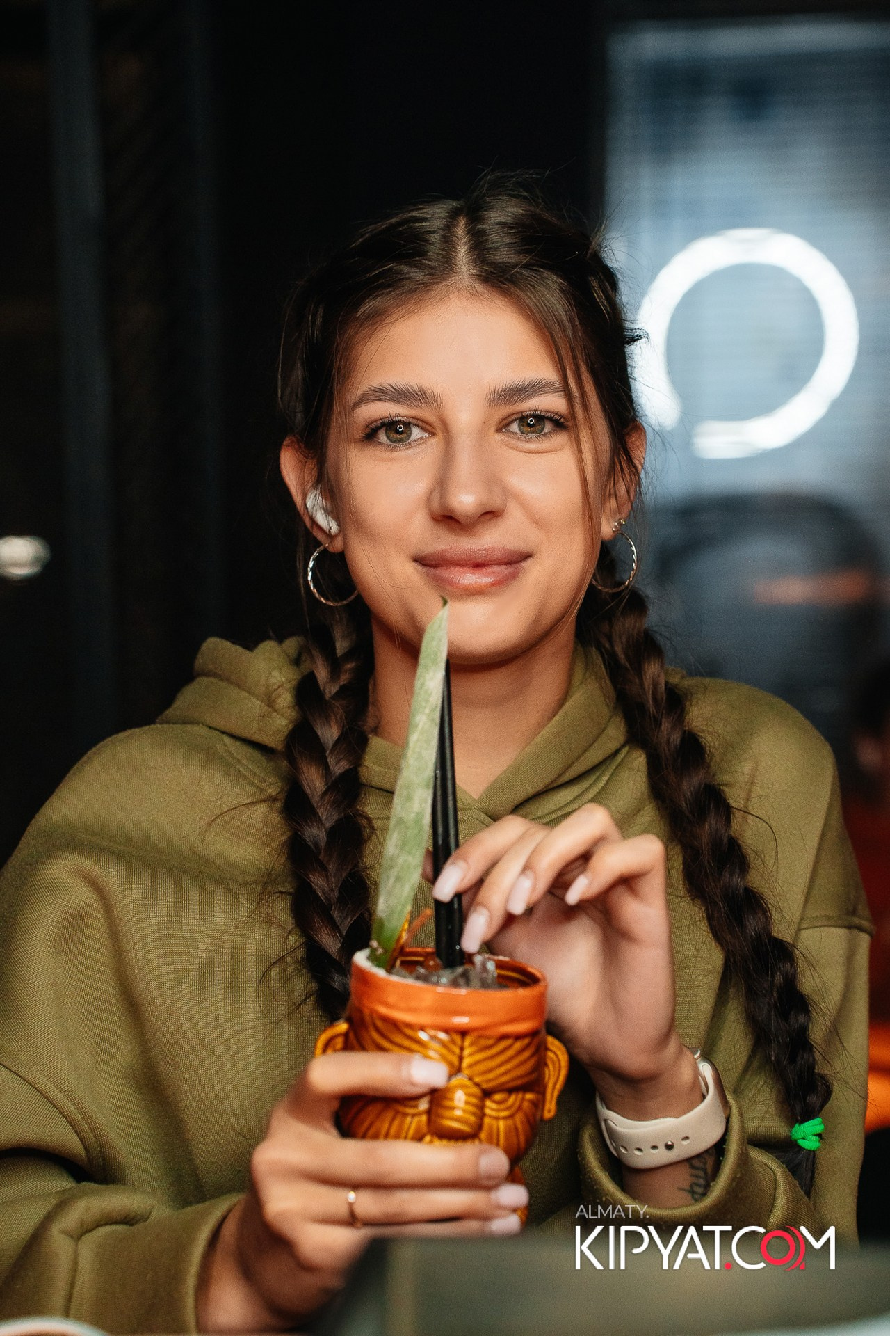 HOOKAH PLACE ALMATY. КИПЯТКОМ АЛМАТЫ!