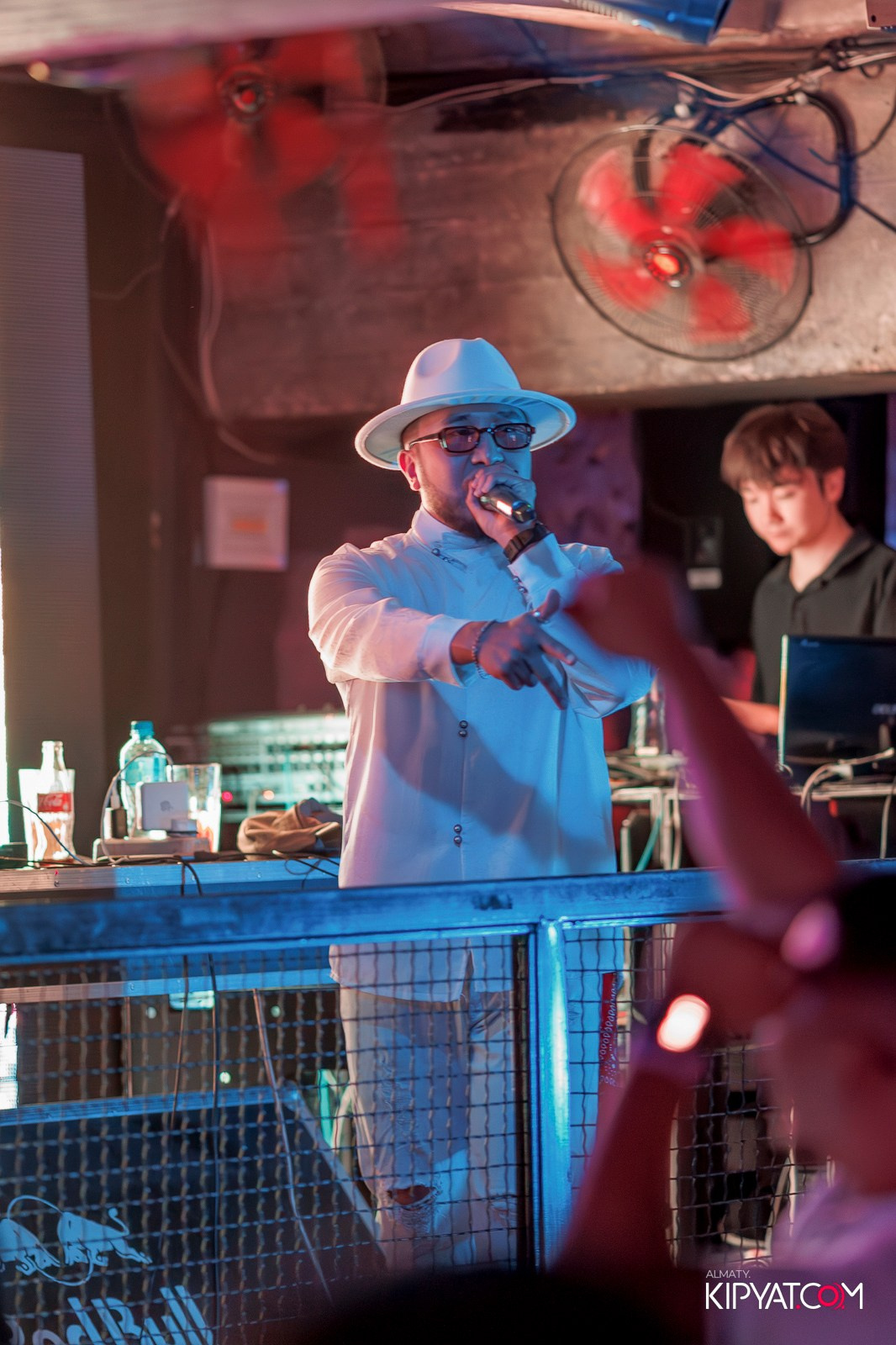 BHB. КИПЯТКОМ АЛМАТЫ!