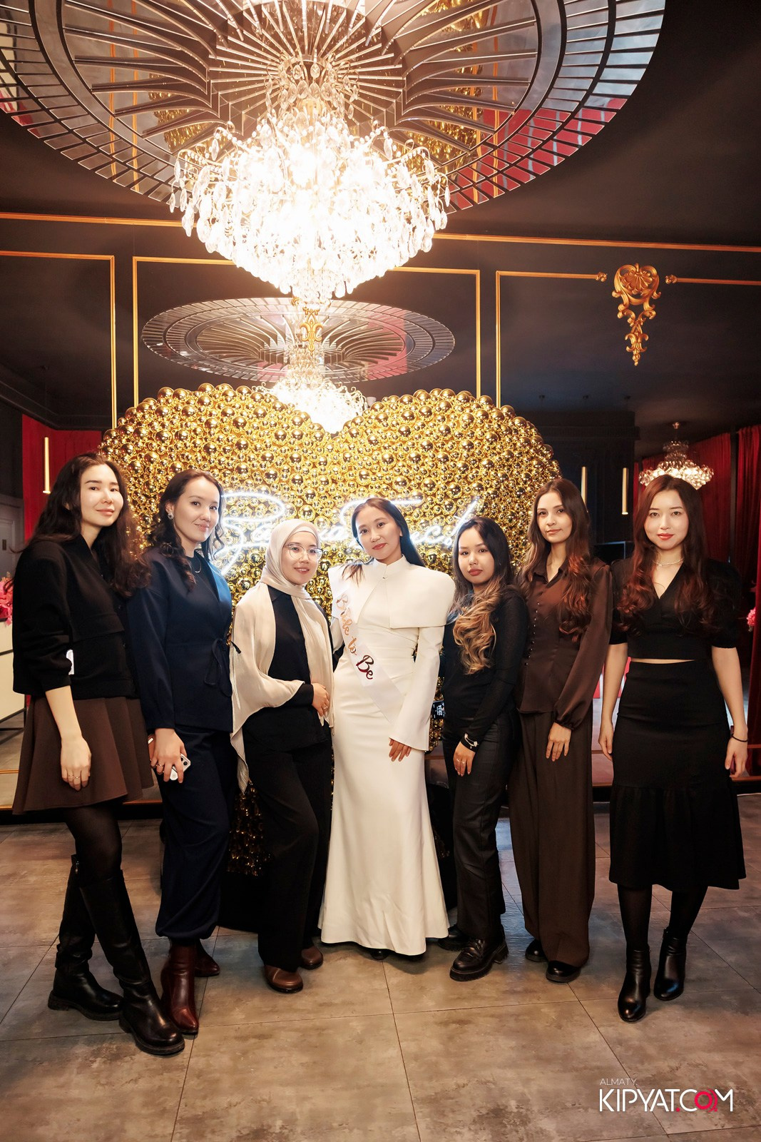 ЗАЯ, НА БИС. КИПЯТКОМ АЛМАТЫ! Фотосъемка мероприятий в Алматы