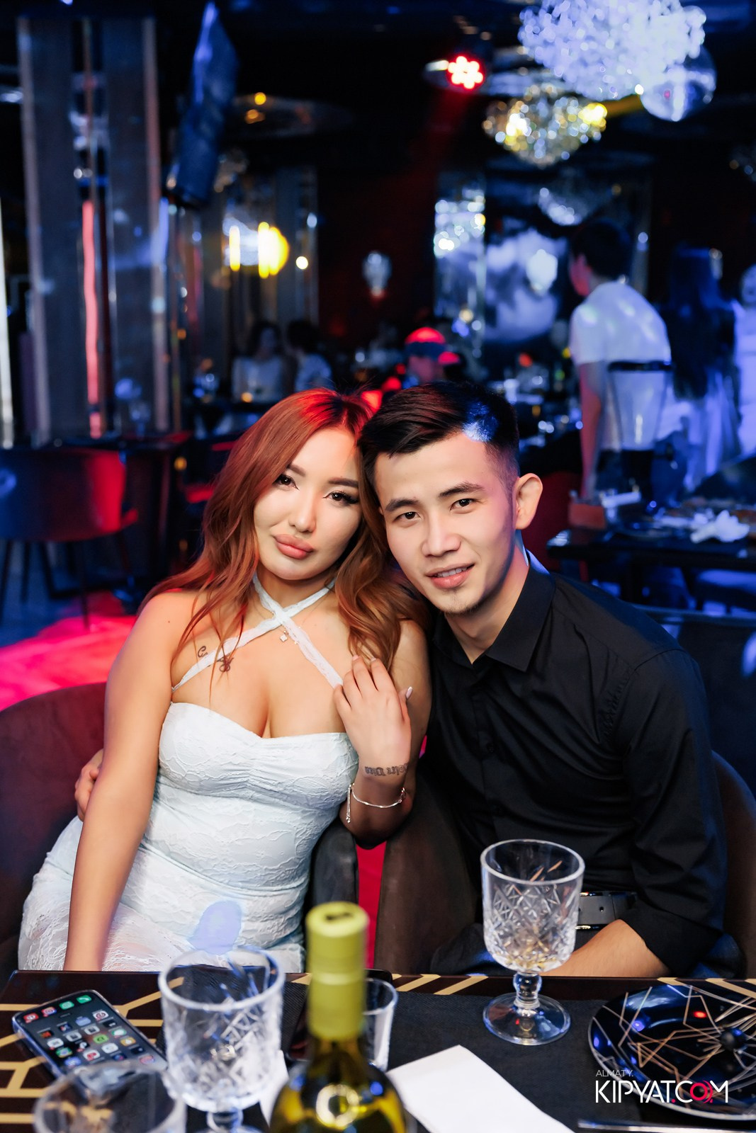 ЗАЯ, НА БИС. КИПЯТКОМ АЛМАТЫ!