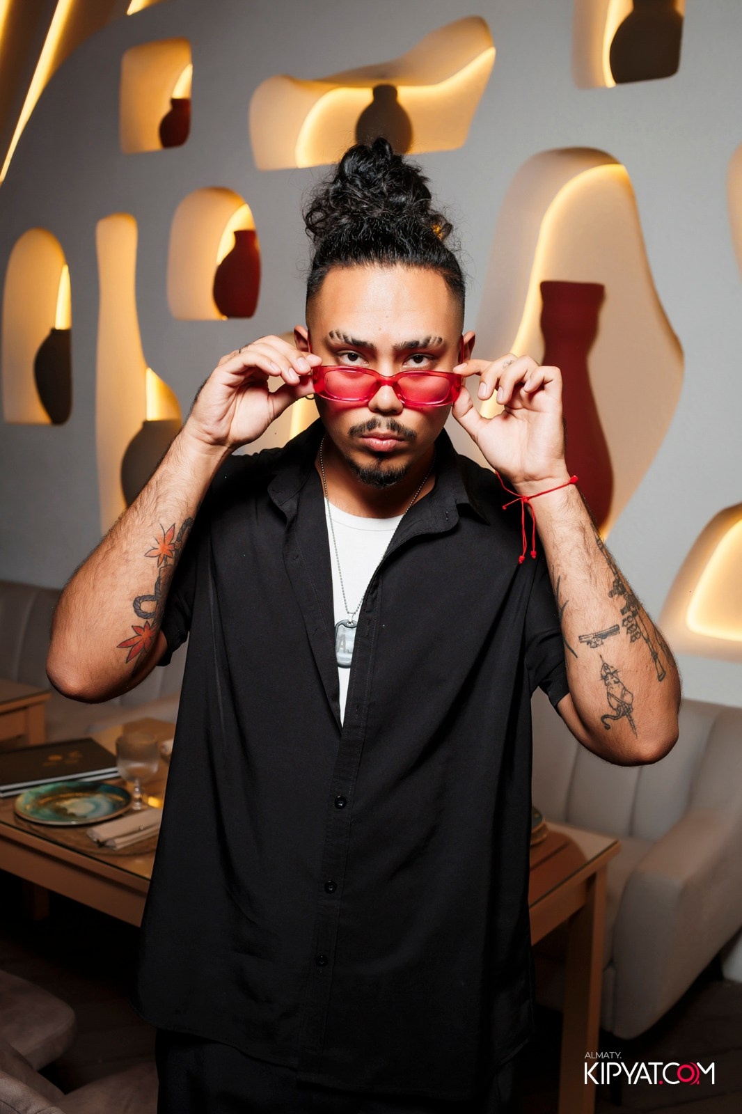 MOOD KARAOKE & TERRACE. КИПЯТКОМ АЛМАТЫ!