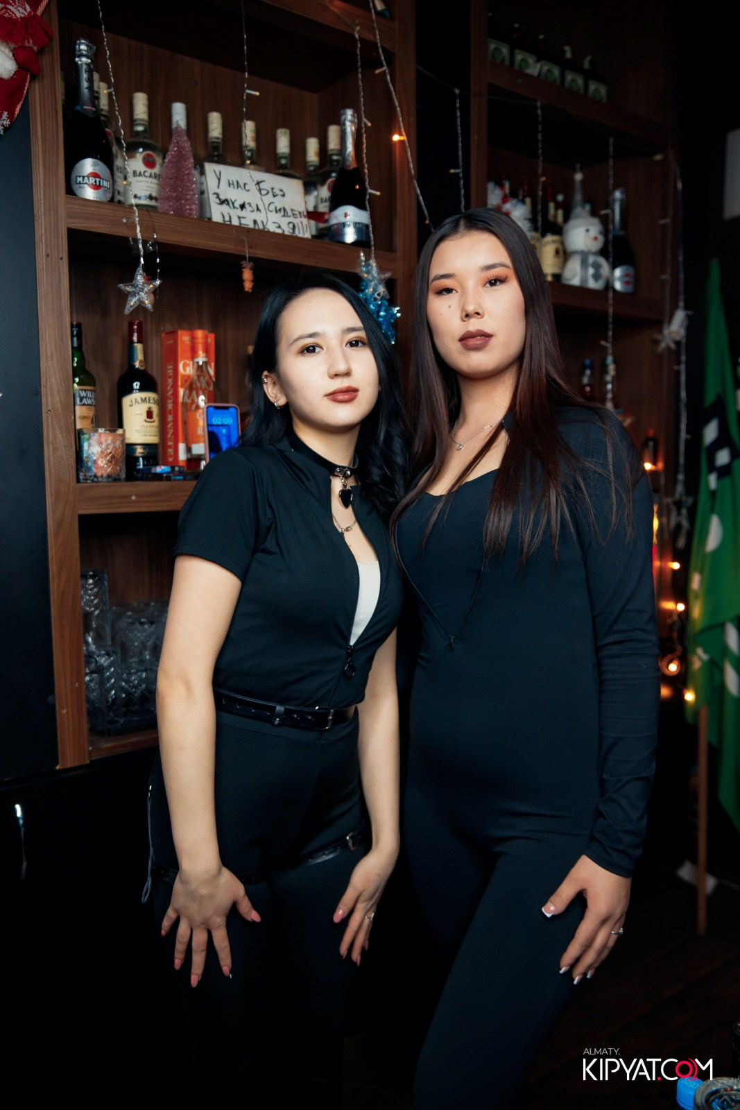 UYAT EMES BAR. КИПЯТКОМ АЛМАТЫ!