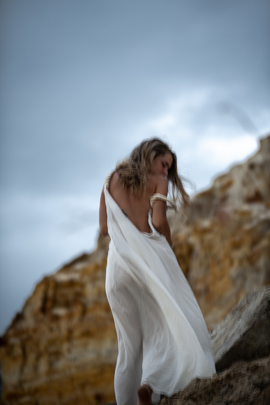 Air and Sand. Главная