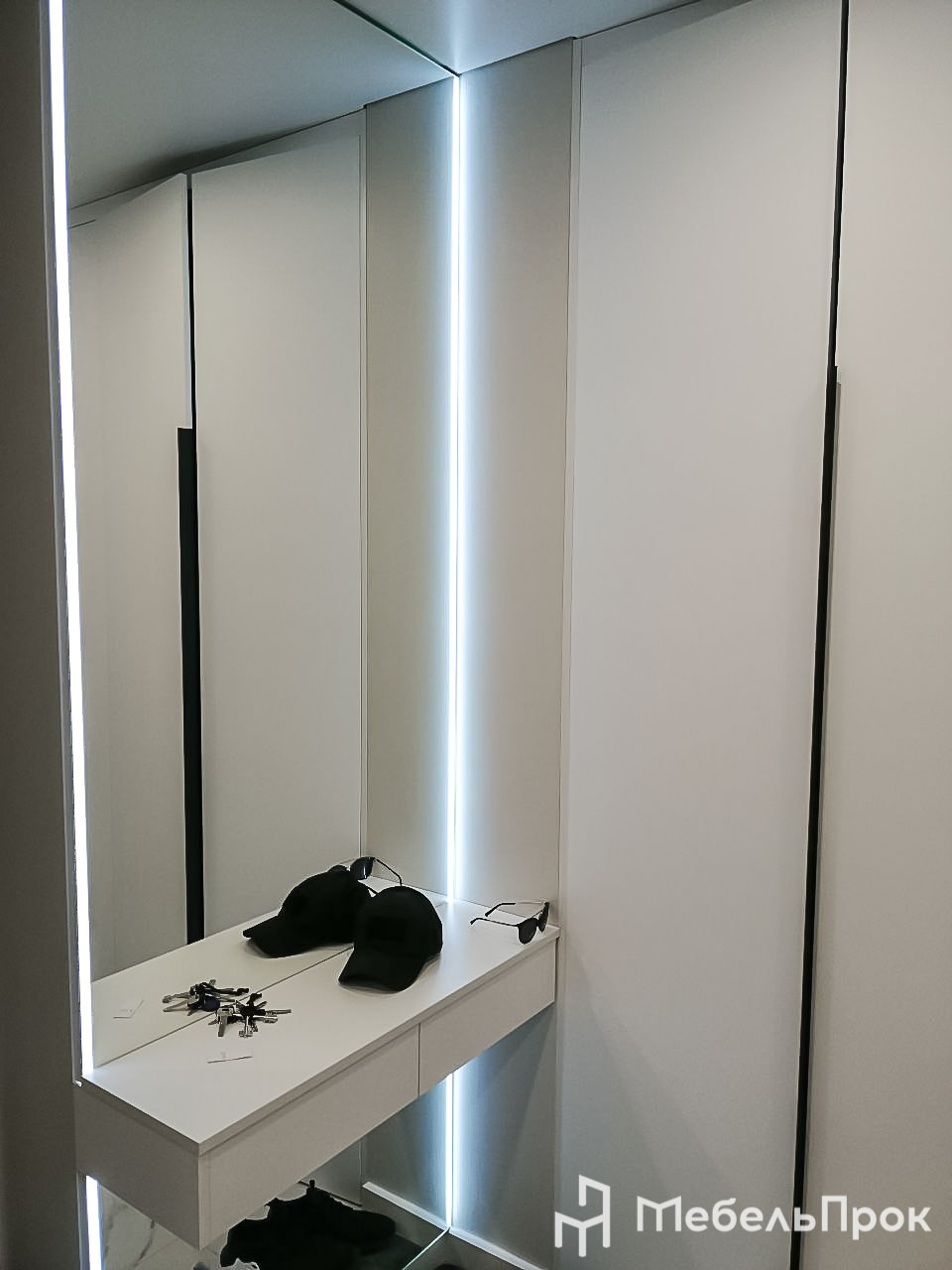 Мебель для прихожей. Главная