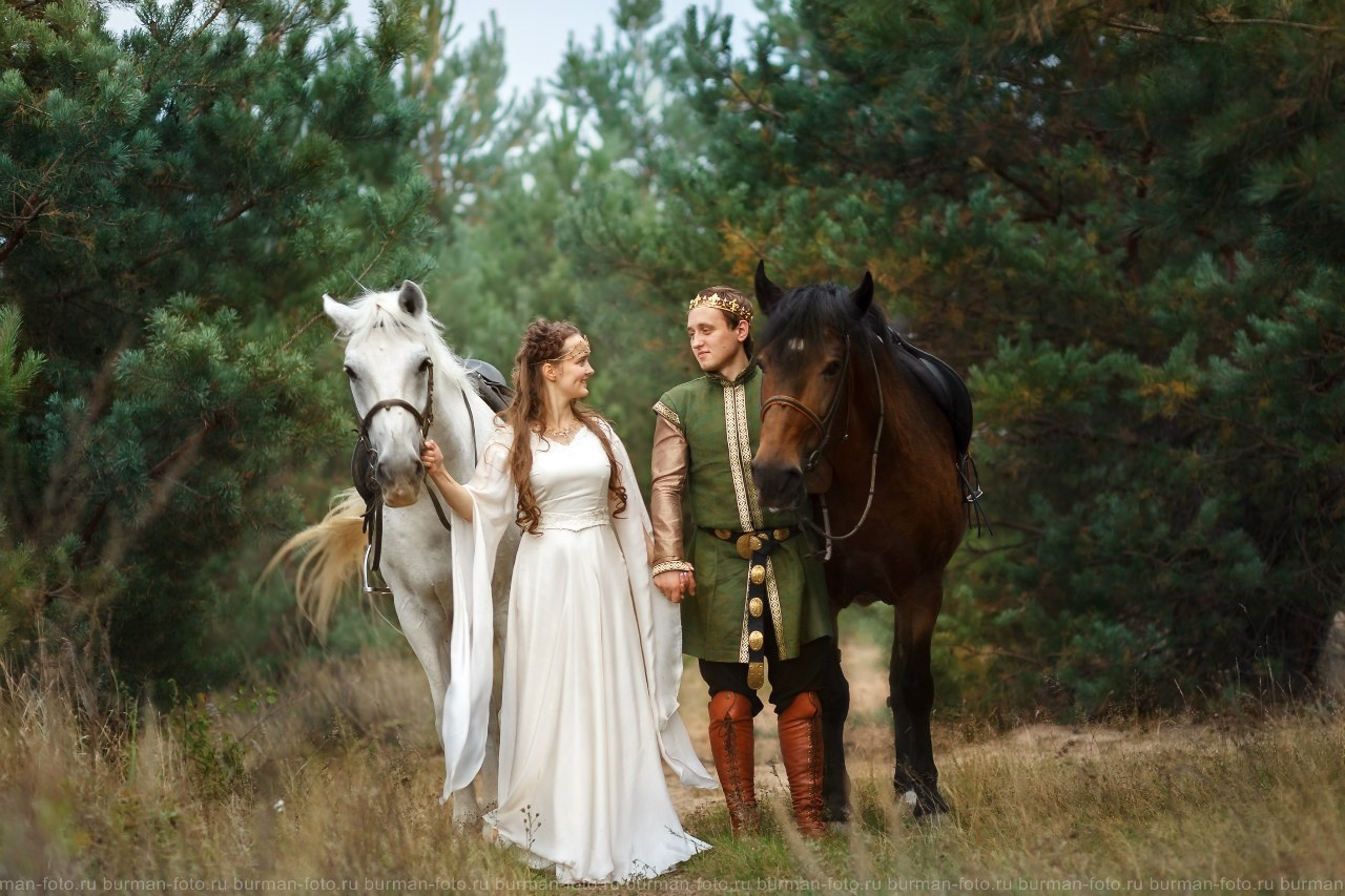 Примеры свадебных платьев. Модельер Евгений Бременев