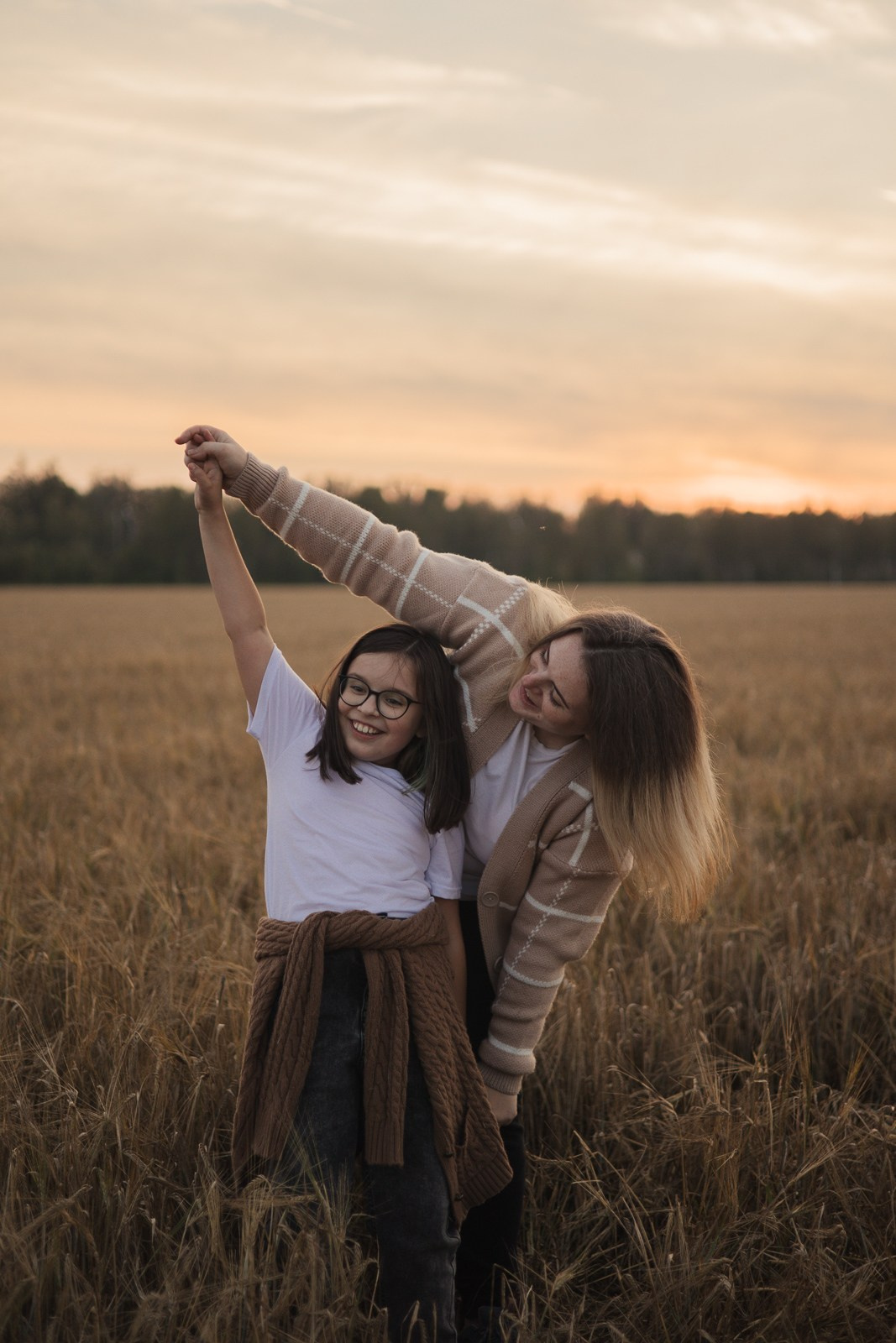 Семья в поле. Фотограф в Москве и Домодедово Ирина Коростелева
