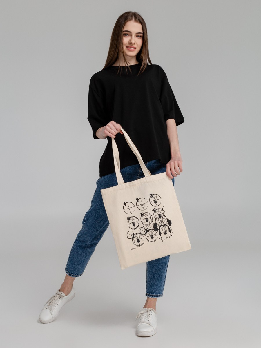 Ольга, 40-42 р-р, 173 см. KED Production — продакшн из СПб. Создаём фото, видео и контент, который помогает брендам и селлерам продавать больше