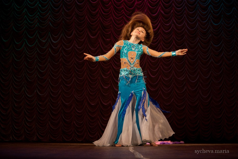 Амира. Детский концерт. Детский и семейный фотограф, фотограф мероприятий Нижний Новгород