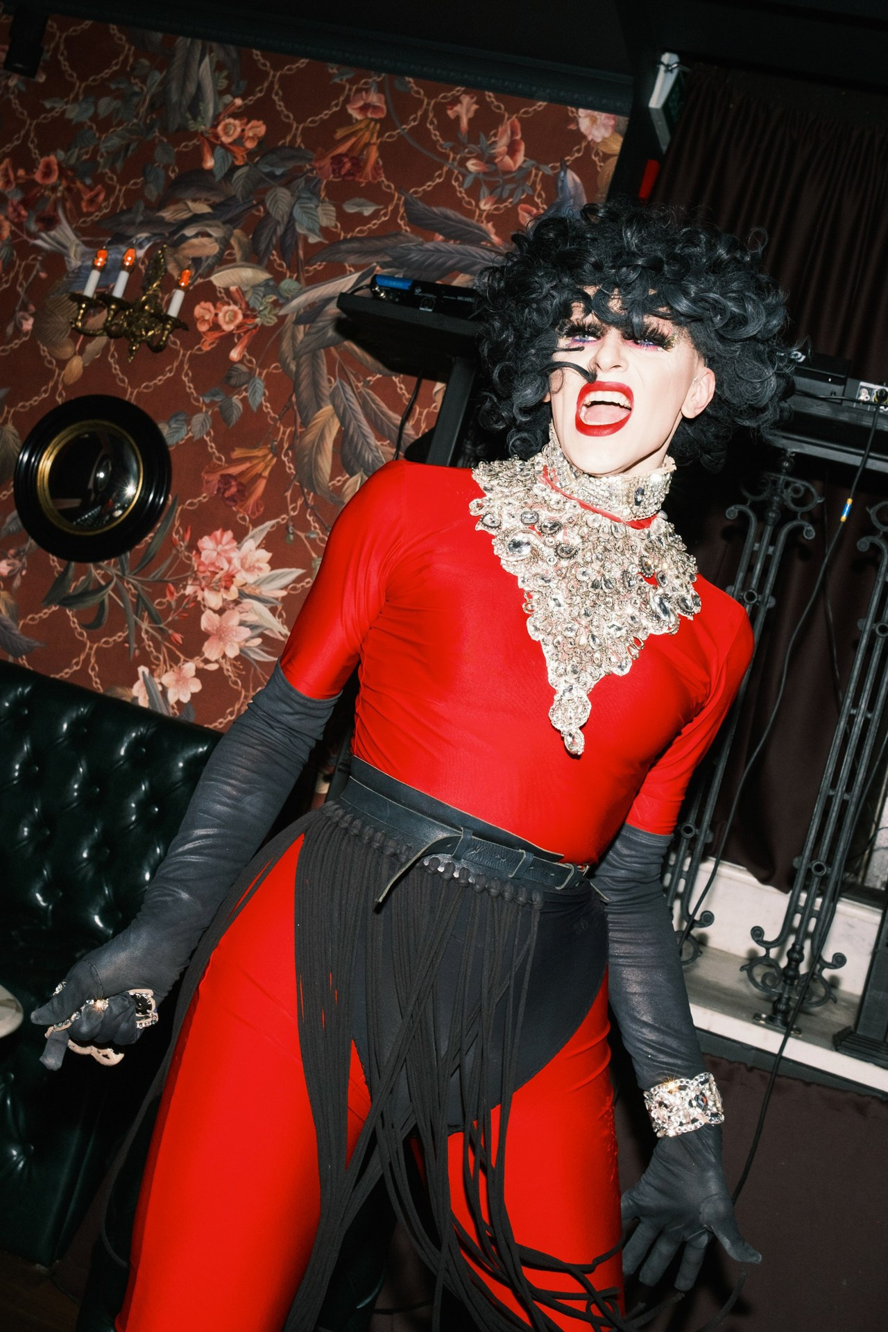 Адище Города. Night2Day Санкт-Петербург