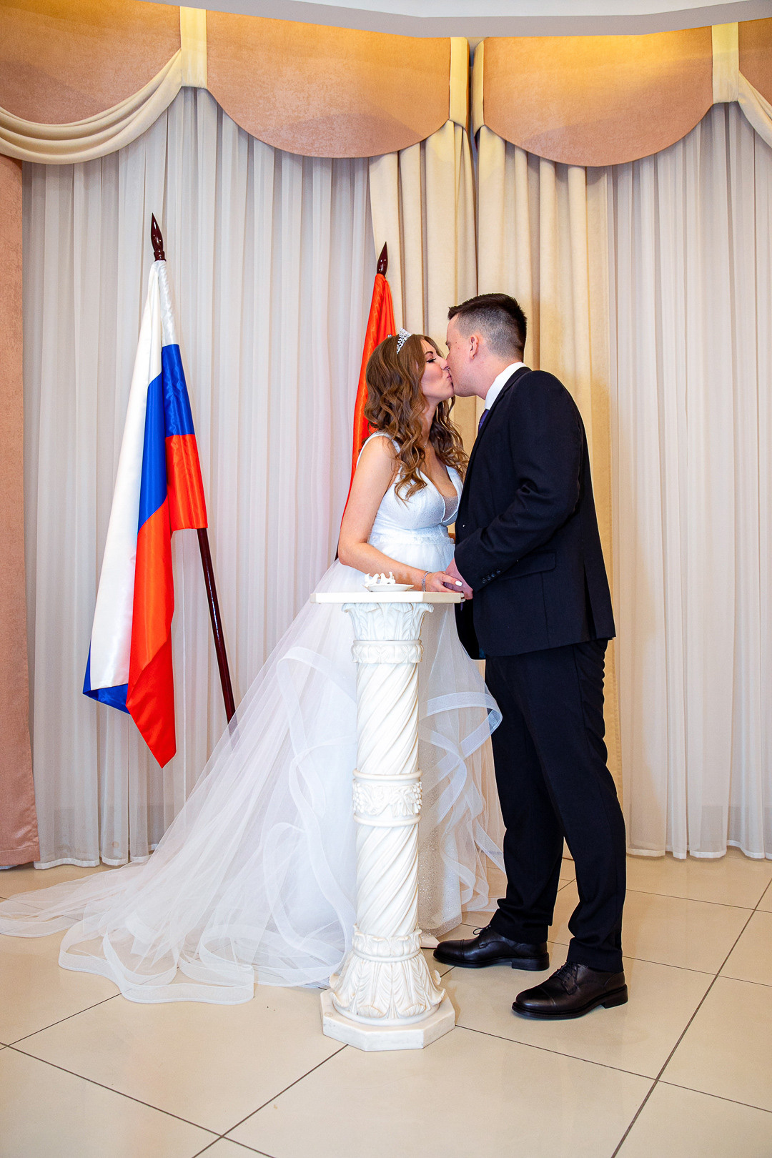 Загс Лобня и отель Мона. Дарья Бухреева — фотограф, видеограф и фототерапевт. Москва и мир