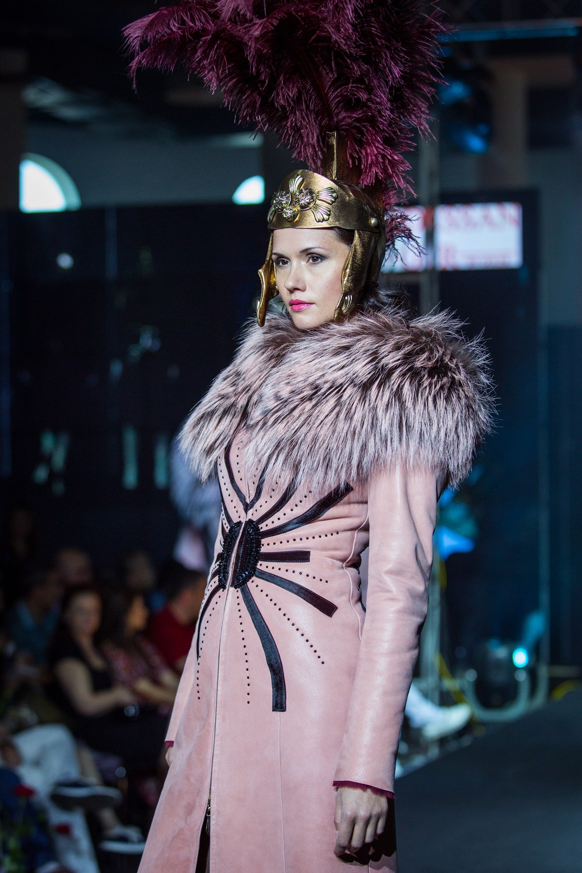 Модный показ LeShow, Москва, 2014. Портретные фотографы в Москве — Анна и Алексей Бородины