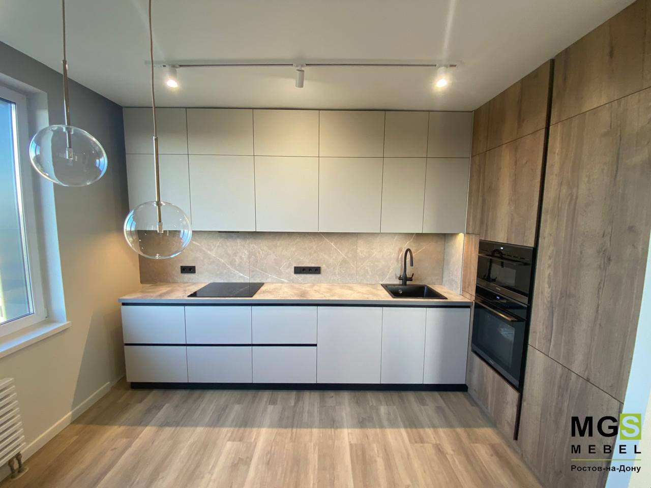Кухонный гарнитур MGS мебель в светлом цвете