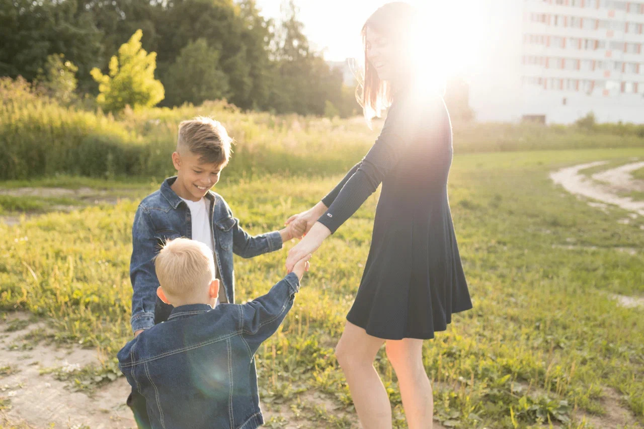 Семейная фотосессия. Семейный фотограф, детский фотограф, контент съемка в Москве Лика Ше