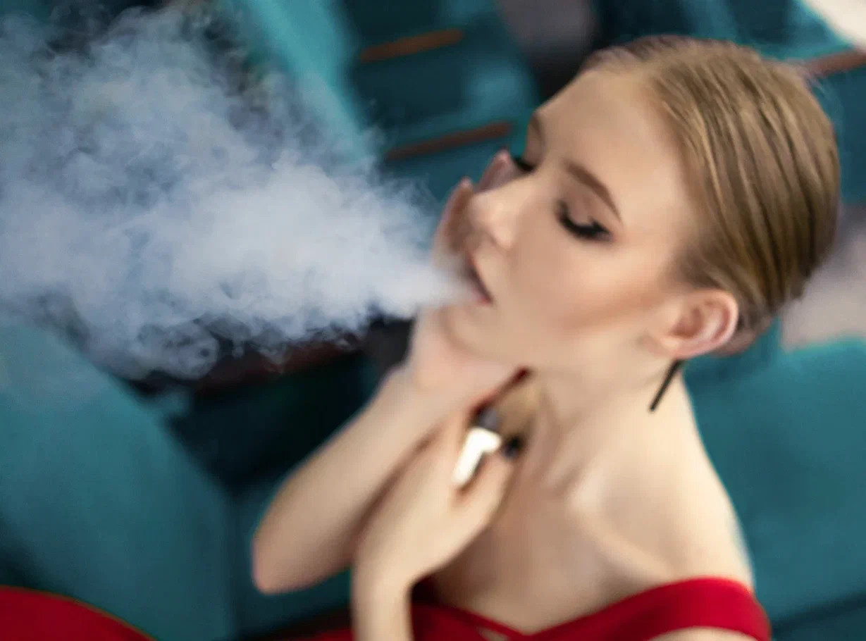 Женский портрет. Яркая серия. Семейный фотограф, детский фотограф, контент съемка в Москве Лика Ше