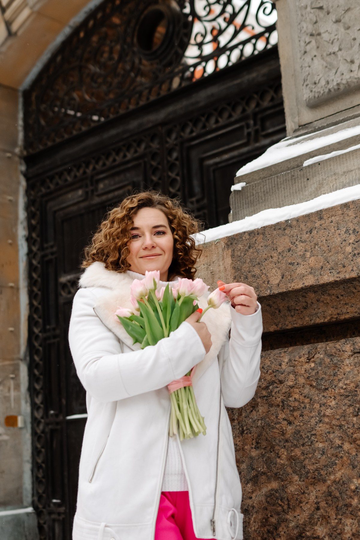 Юля с тюльпанами. Свадебный и сеейный фотограф в Санкт-Петербурге Елена Худякова