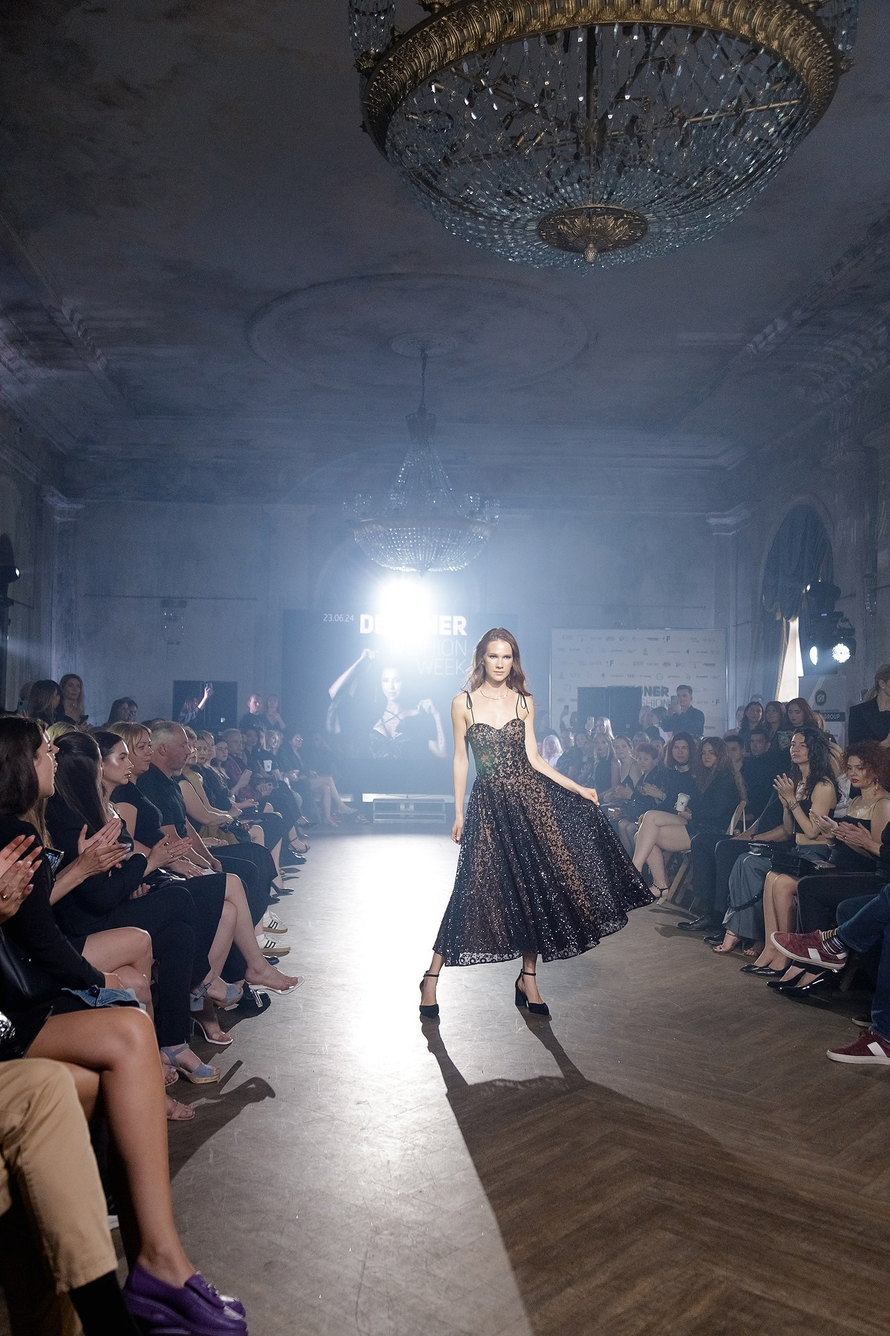 Репортаж модного показа. Светский фотограф Санкт-Петербург и ЛО