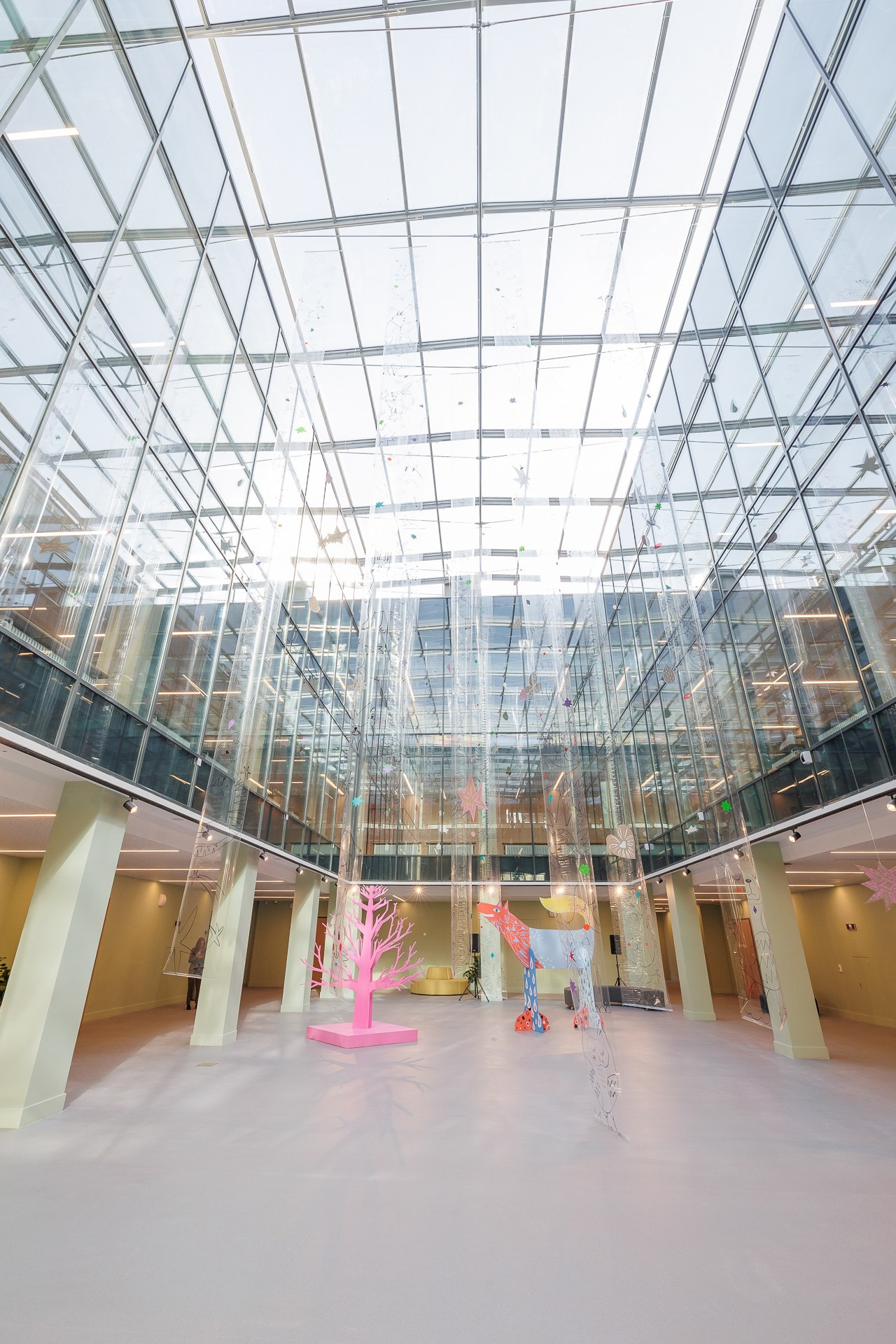 Хорошкола. Фотосъёмка для бизнеса — предметное фото, репортаж с мероприятий, портреты людей, съёмка интерьера и экстерьера