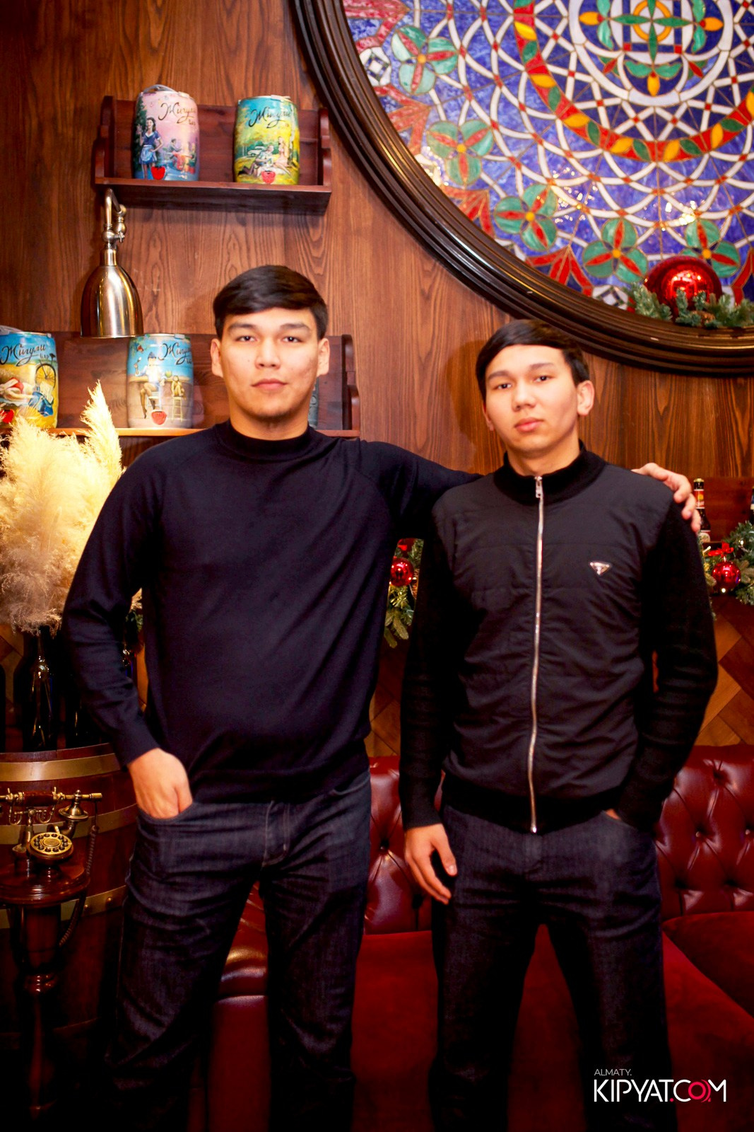 ЖИГУЛИ БАР. КИПЯТКОМ АЛМАТЫ! Фотосъемка мероприятий в Алматы