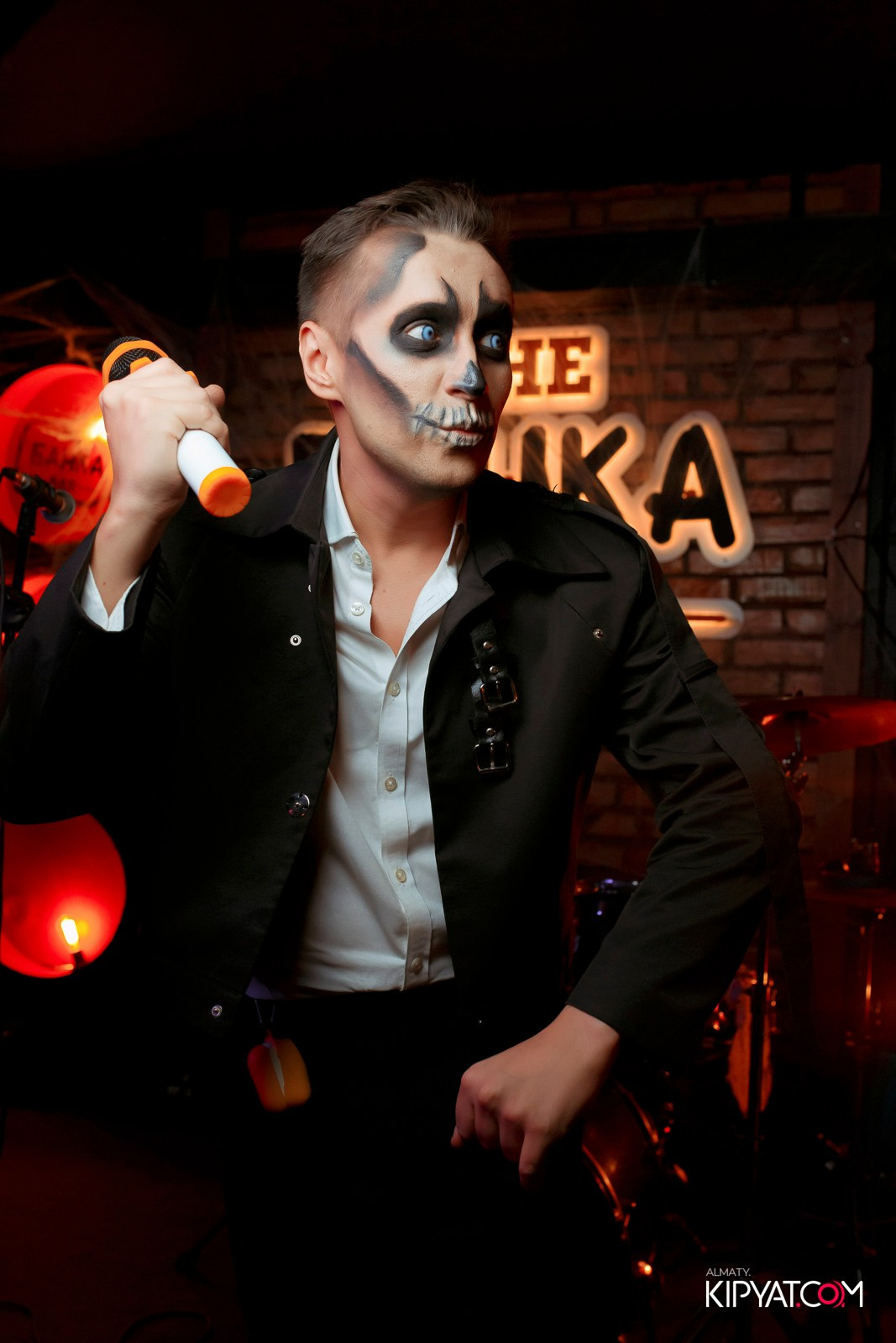 HALLOWEEN — BANKA BAR НА ШОЛОХОВА. КИПЯТКОМ АЛМАТЫ!