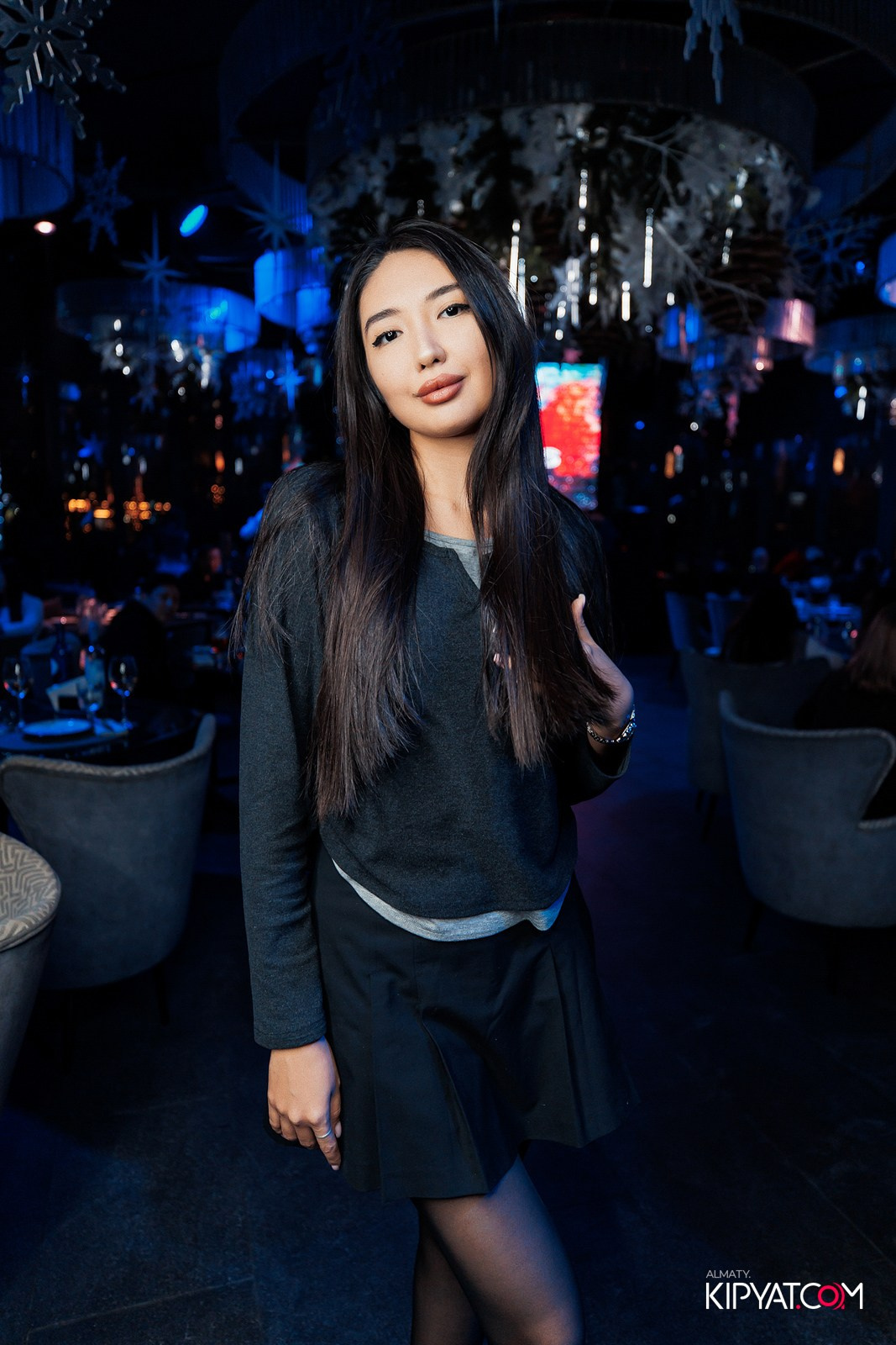 FRIENDS BAR & TERRACE. КИПЯТКОМ АЛМАТЫ!