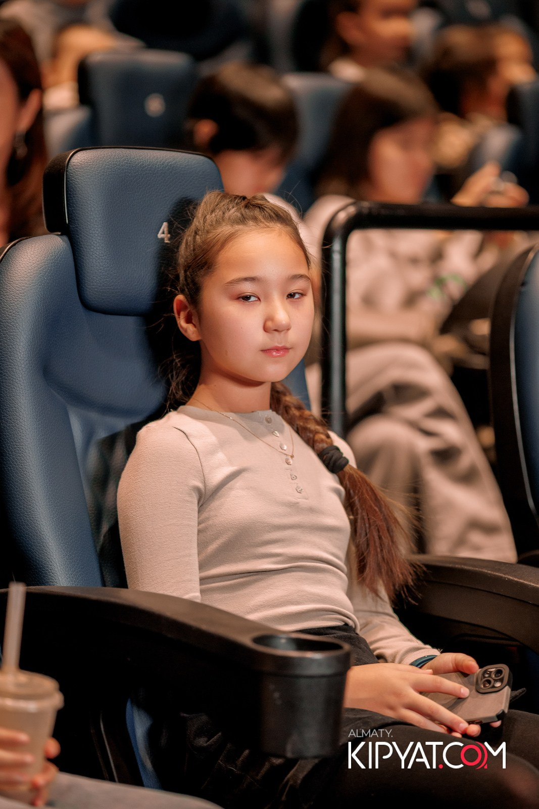 ПРЕЗЕНТАЦИЯ 9 ГРУППЫ КИНОПРОЕКТА «STARBALALAR». КИПЯТКОМ АЛМАТЫ!