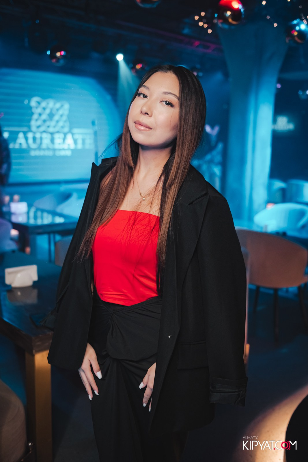 LAUREATE GRANDE CAFE. КИПЯТКОМ АЛМАТЫ!