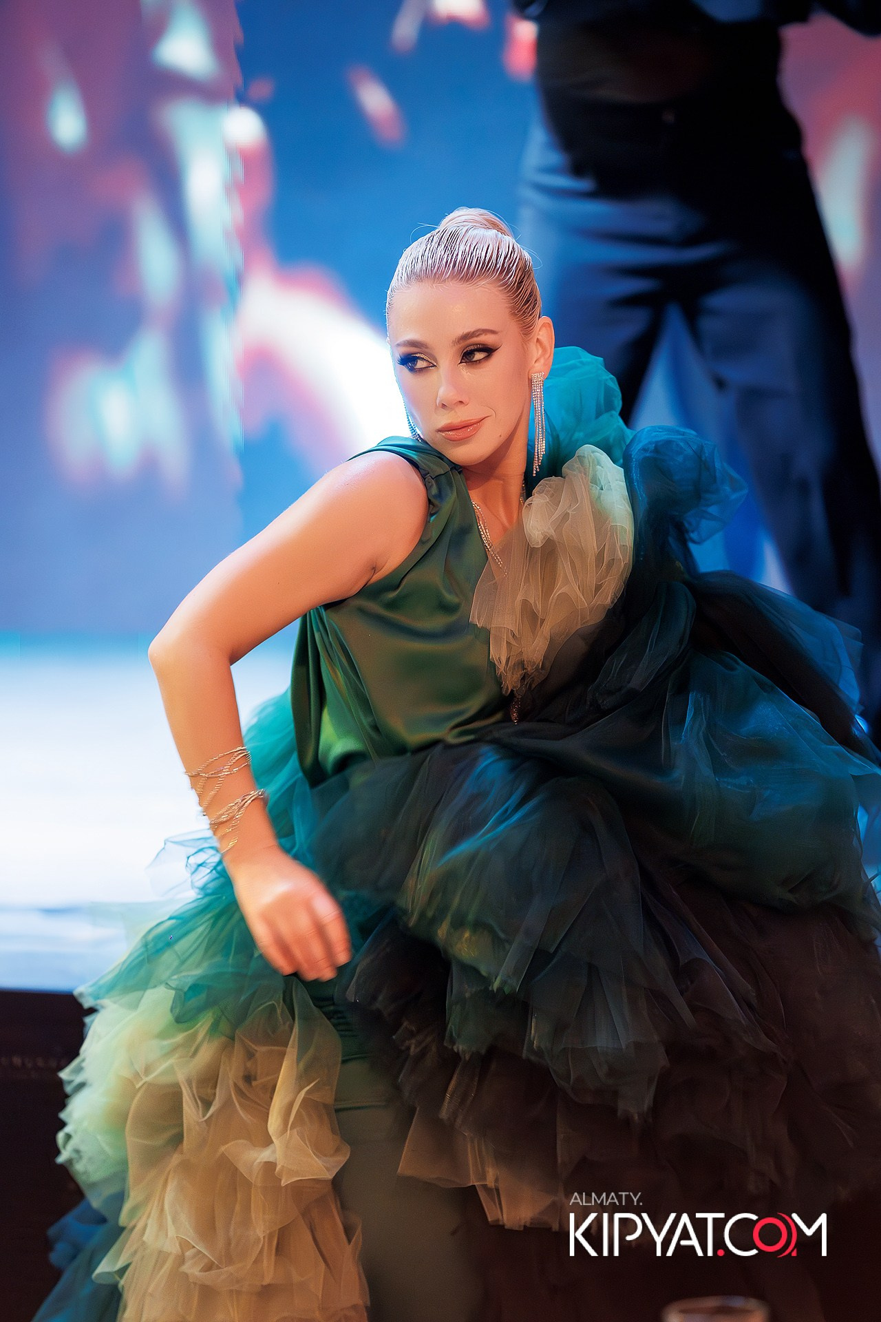 QUEEN. КИПЯТКОМ АЛМАТЫ!