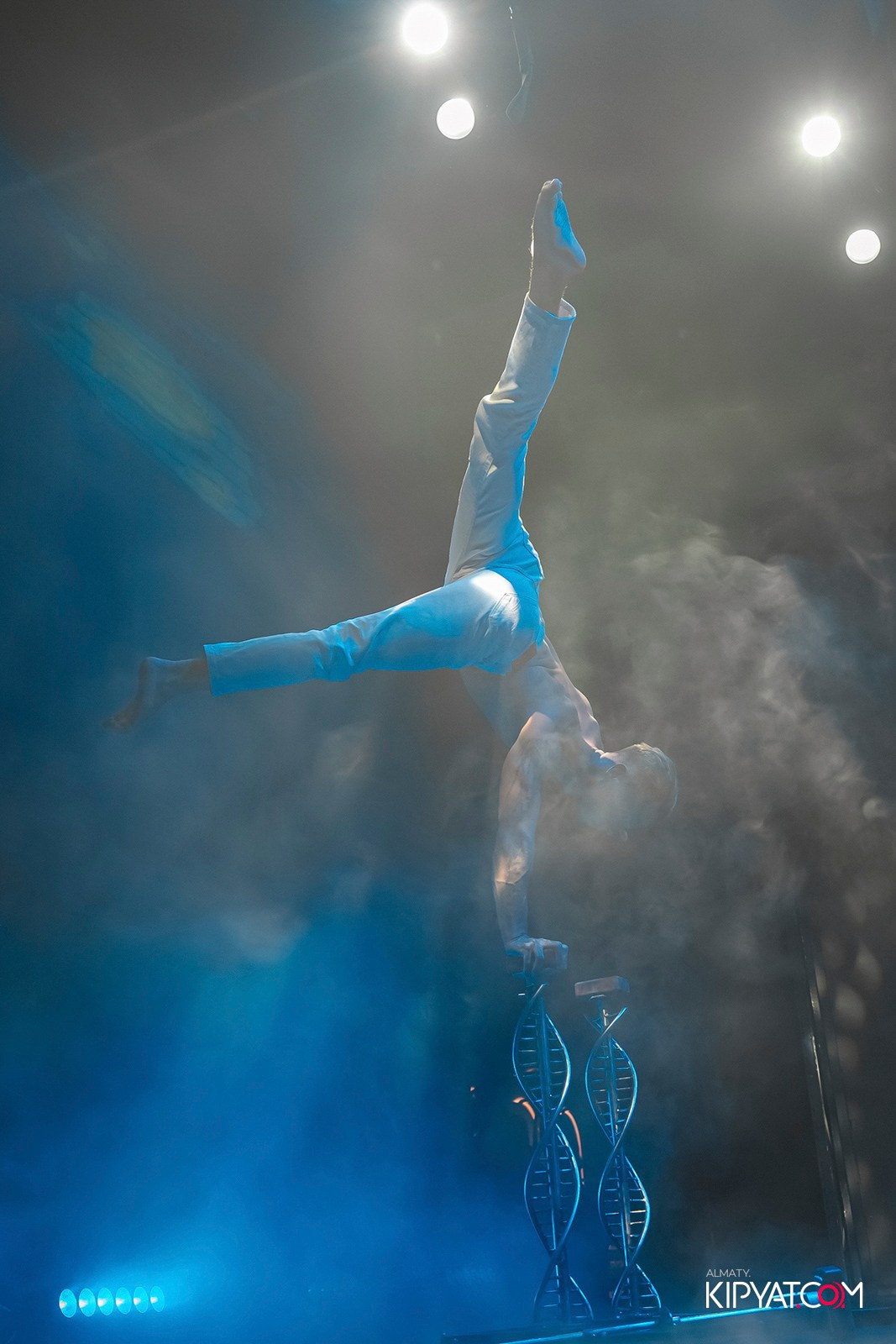 QUEEN. КИПЯТКОМ АЛМАТЫ!