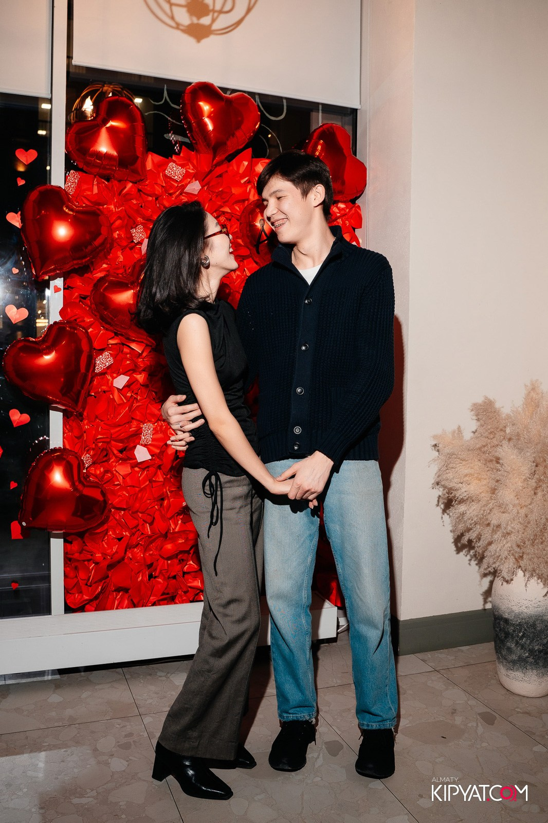 ДЕНЬ СВ.ВАЛЕНТИНА В РЕСТОРАНЕ AMICI. КИПЯТКОМ АЛМАТЫ!